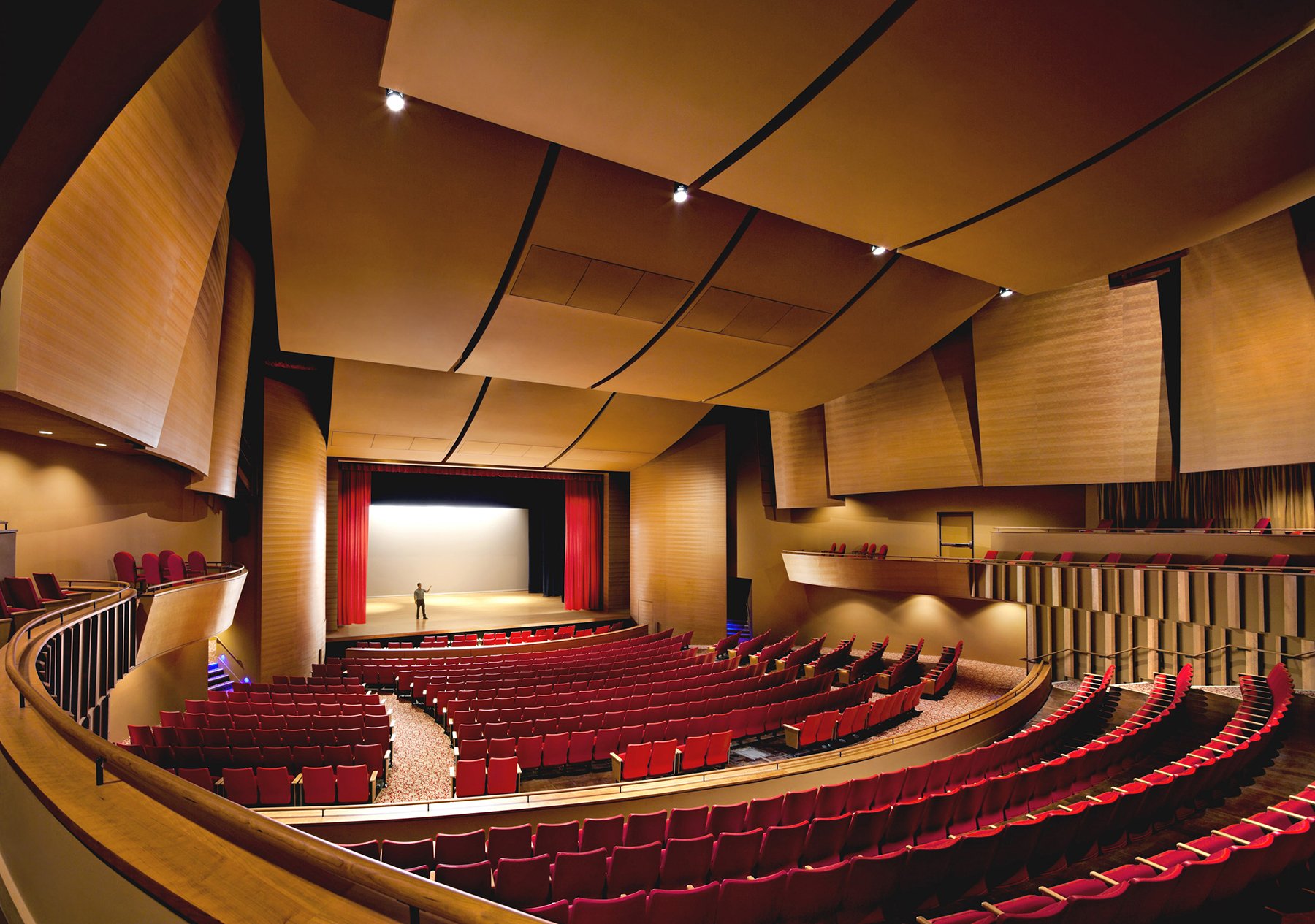 Lynn University / Wold Performing Arts Center 