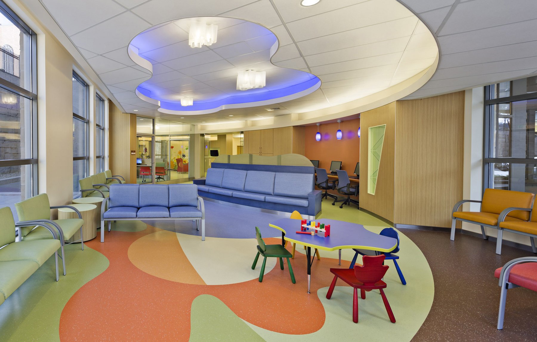 Hospital of the Future / Baystate Health Center 