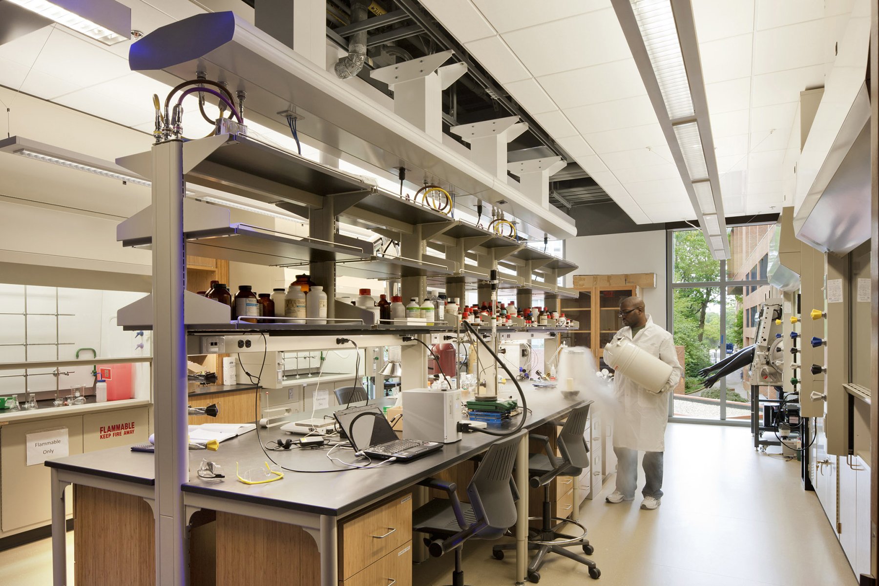 Georgetown University / Regents Hall Science Center 