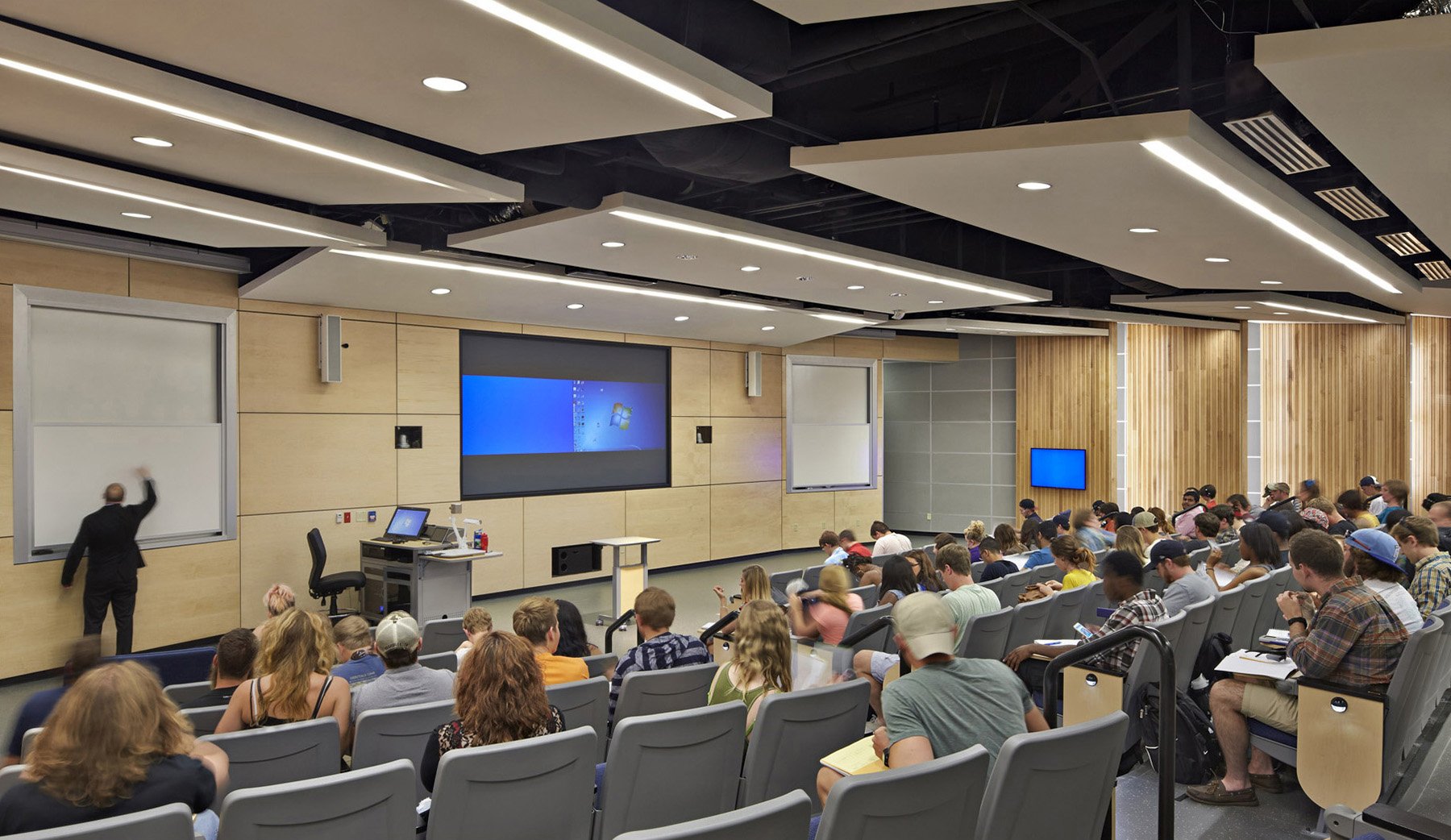 Middle Tennessee State University / Science Building 