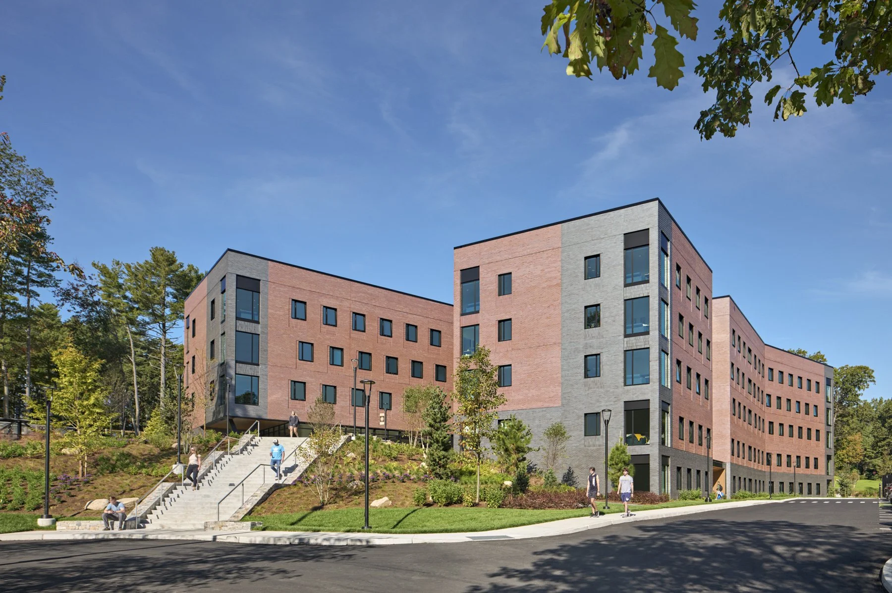 Bryant University / Puishys Residence Complex