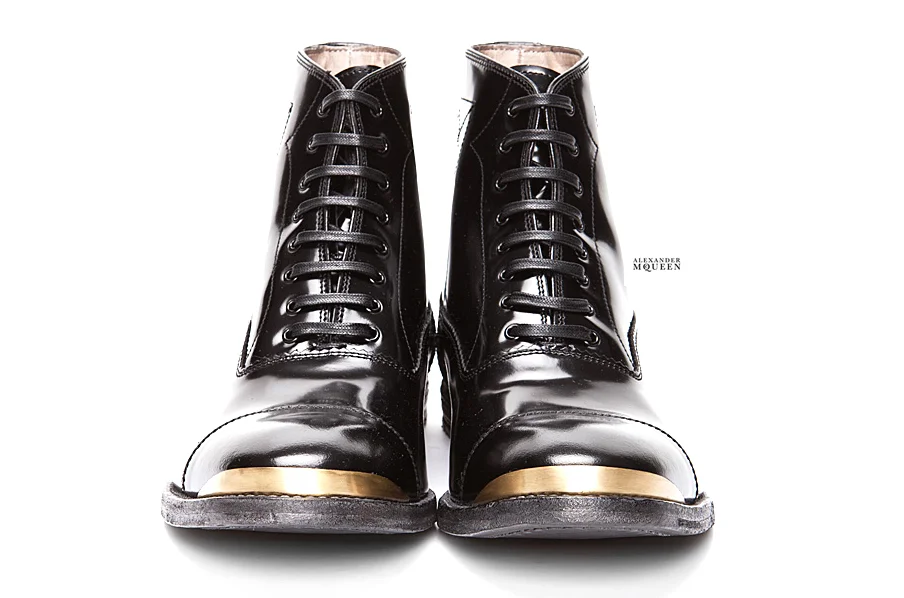 ALEXANDER MCQUEEN — quando_quango