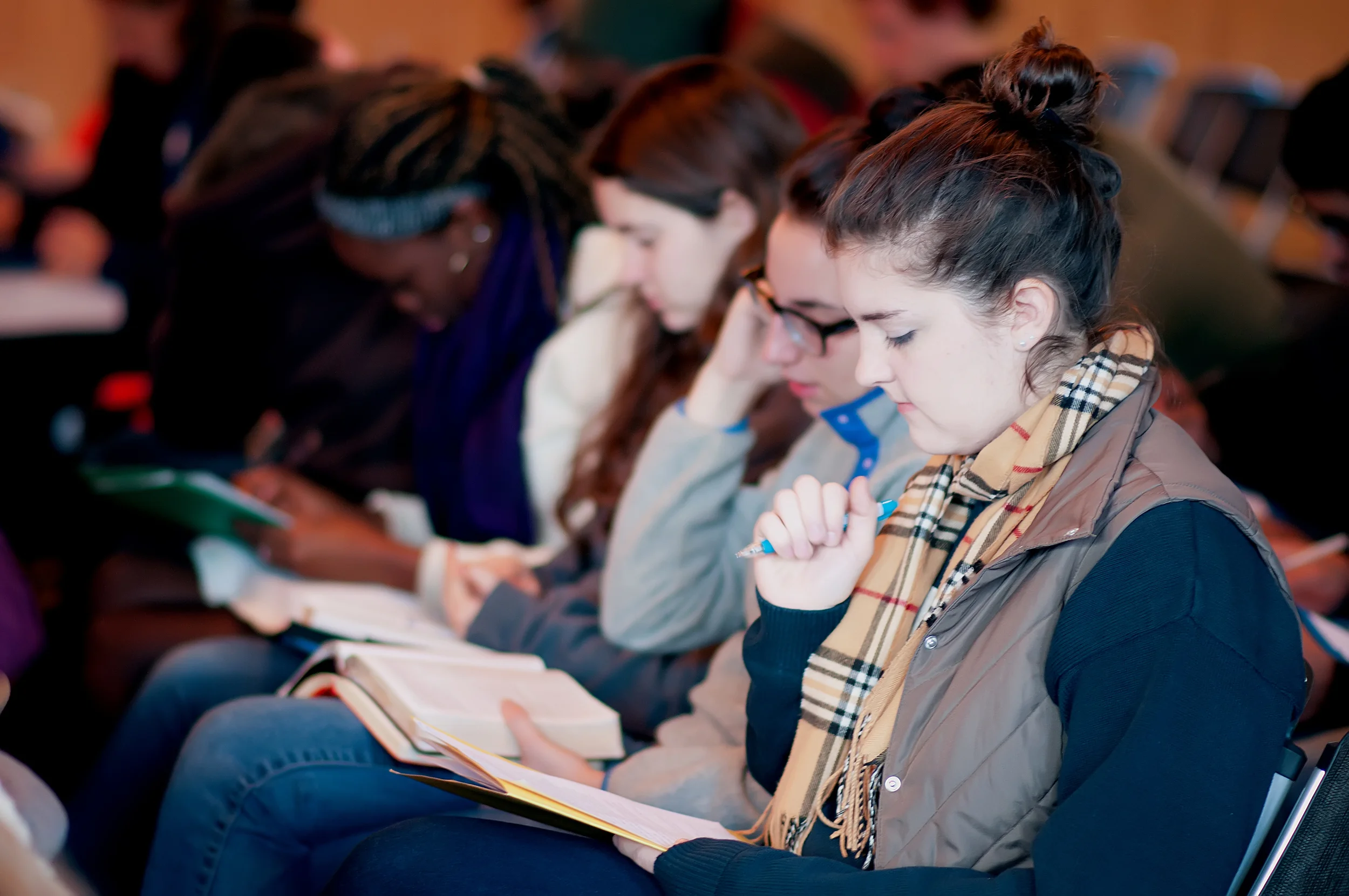 Who Decides Students’ Beliefs?