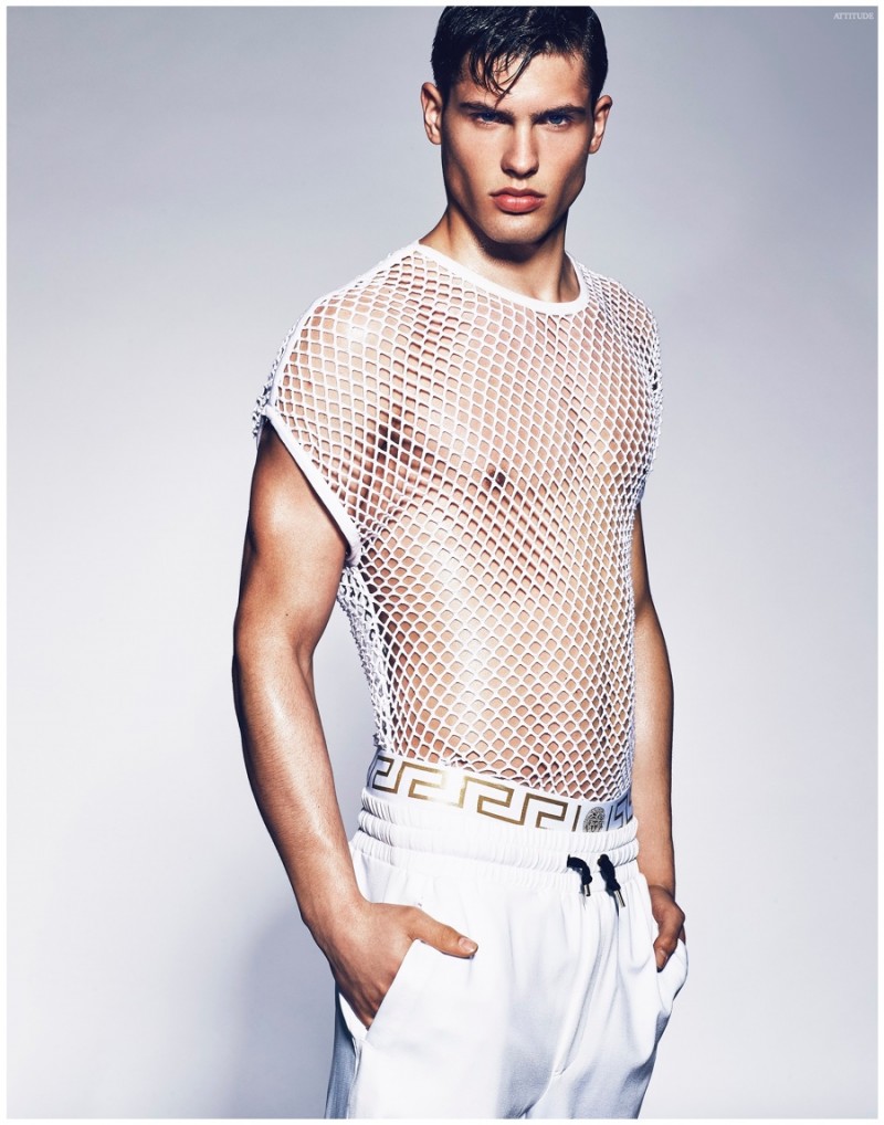 Miroslav-Cech-Summer-2015-Attitude-Sporty-Style-Fashion-EditorialVersace-016-800x1018.jpg