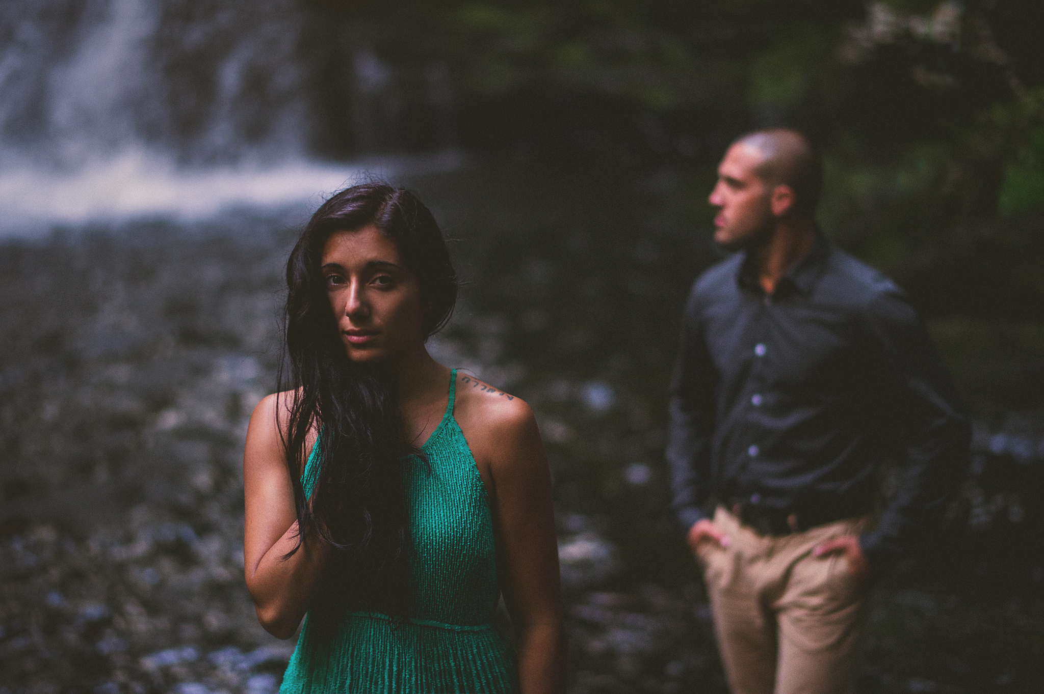 11-waterfall-couples-shoot.jpg