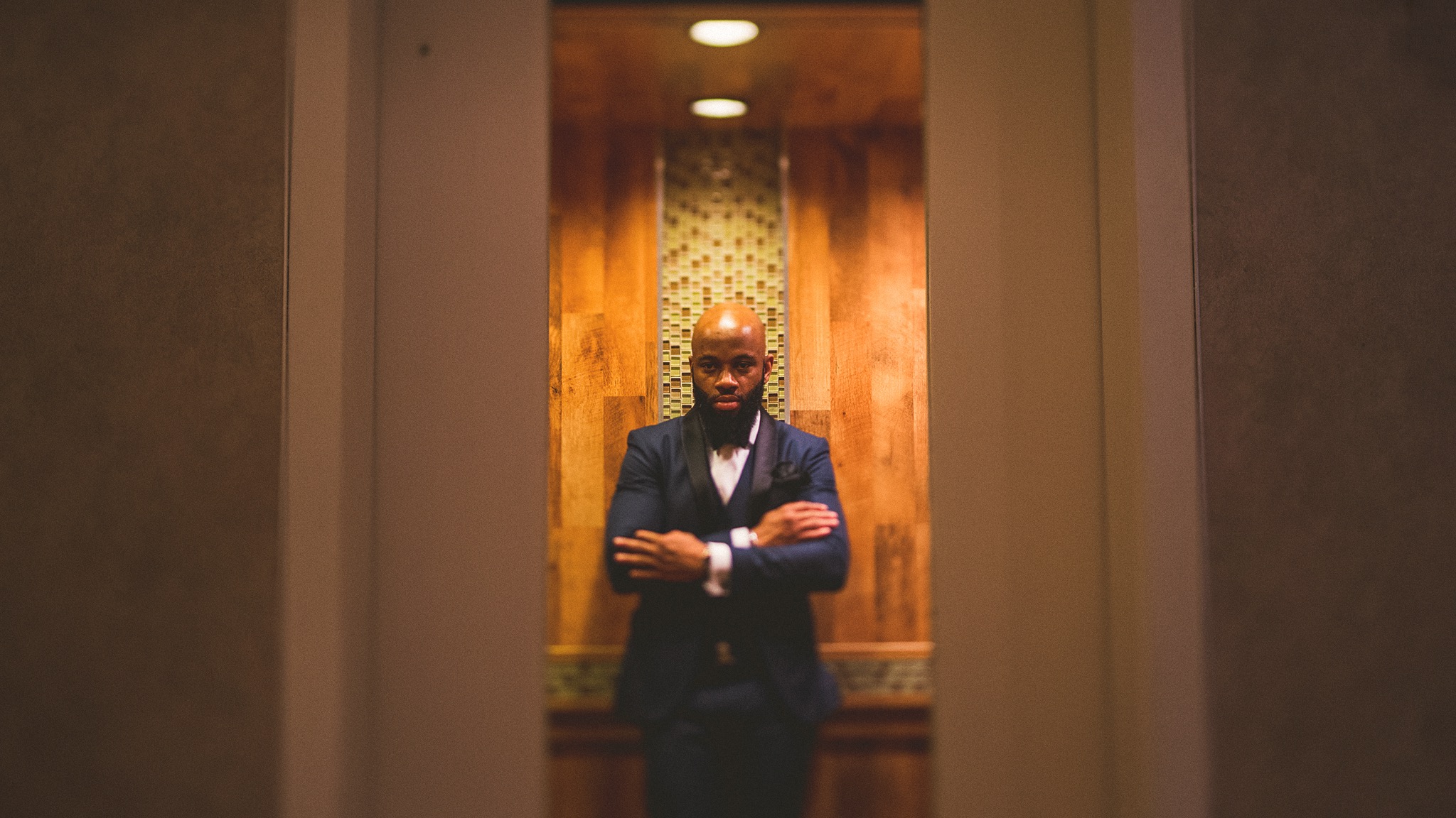 14-groom-in-elevator.jpg