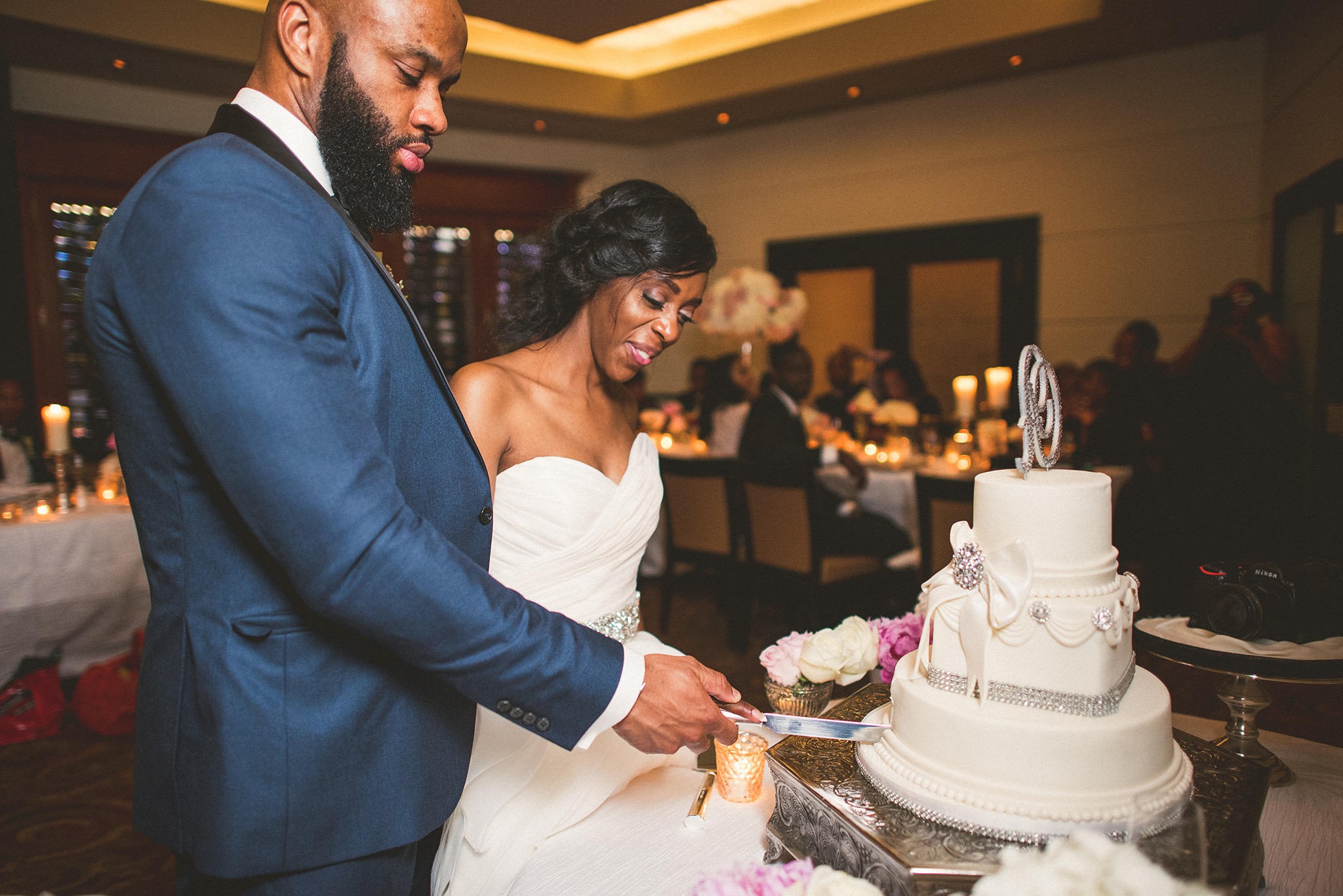 79-cutting-cake.jpg