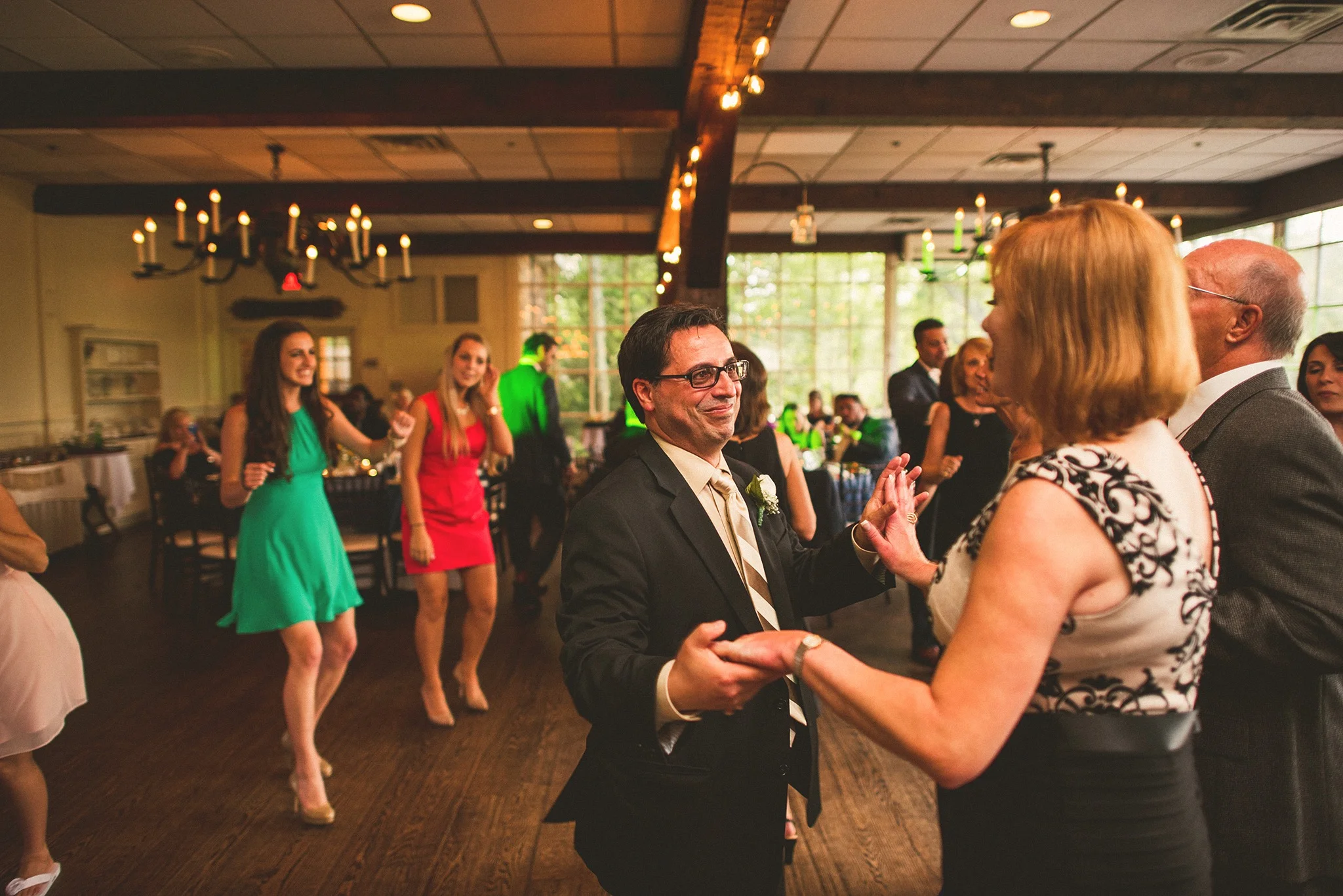75-parents-dancing.jpg