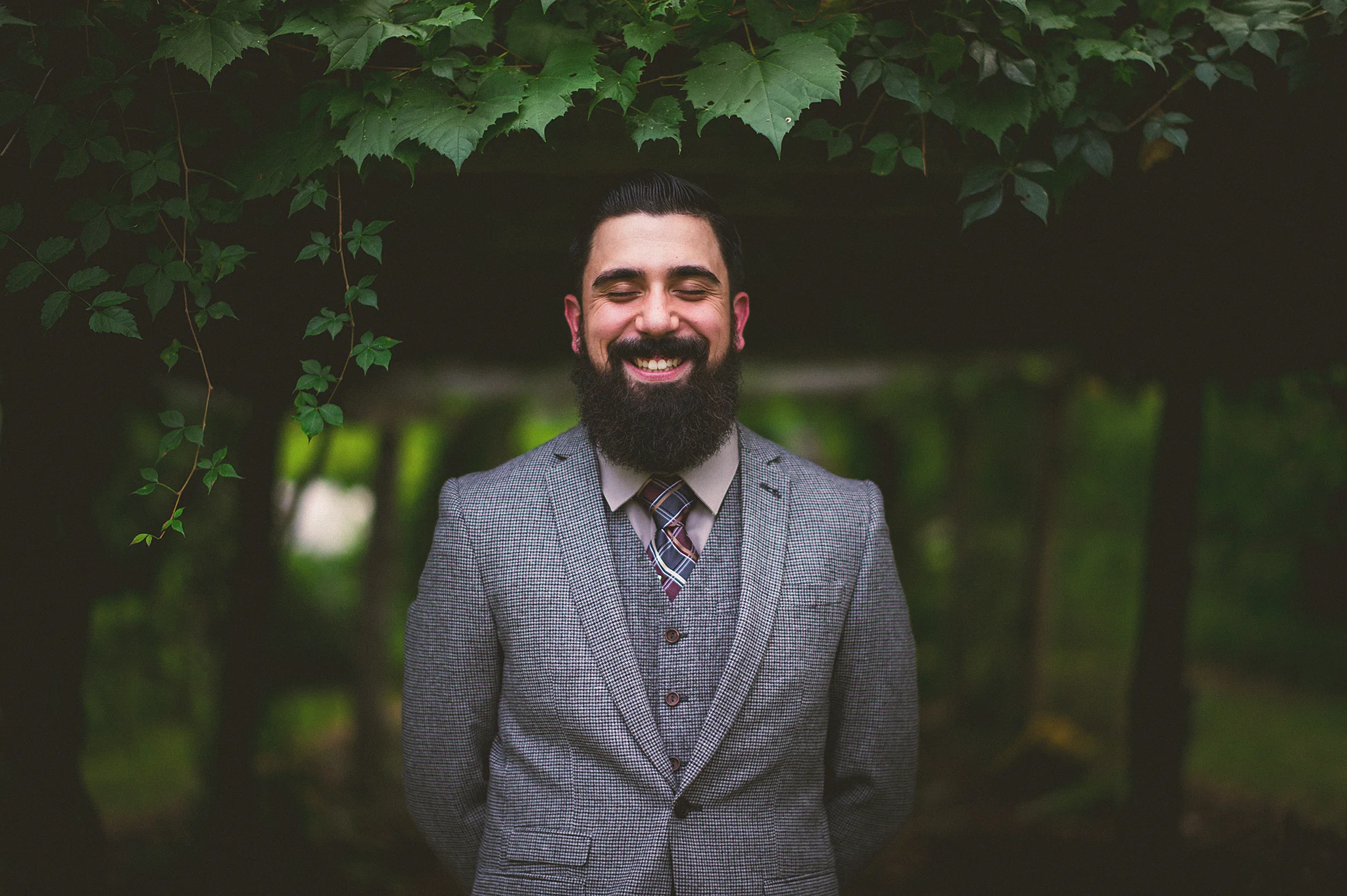 07-mt-gulian-groom-portraits.jpg