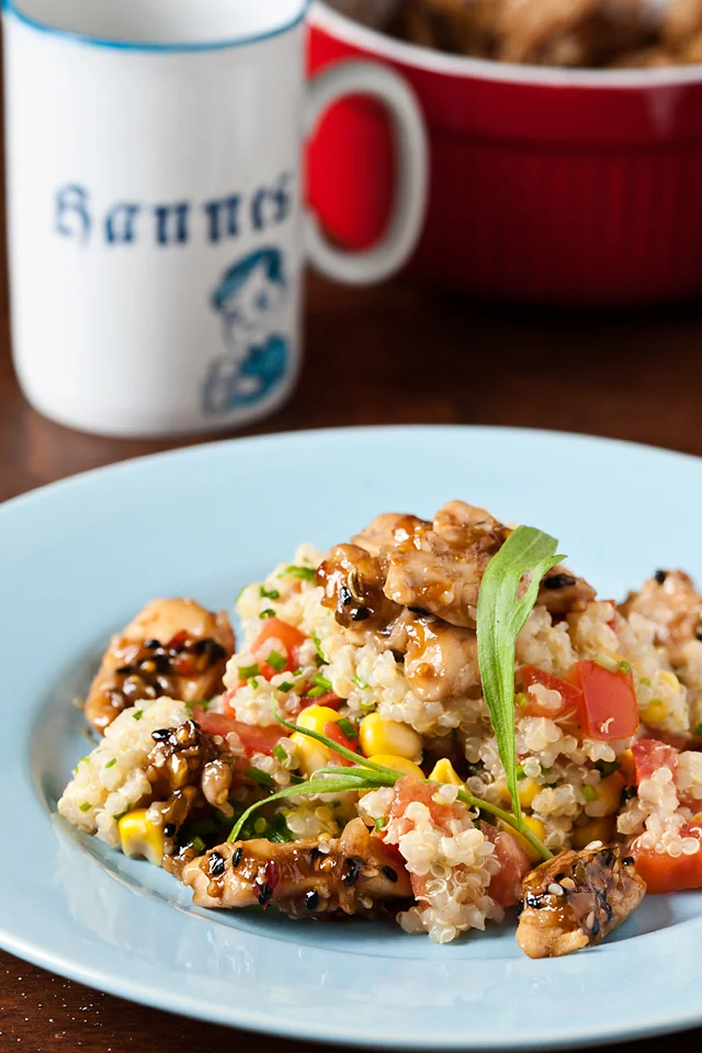 Aasiapärane kana kinoalisandiga