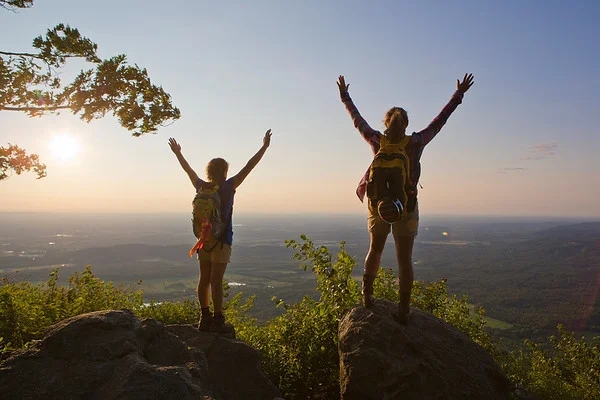 ftmtnhikers.jpg