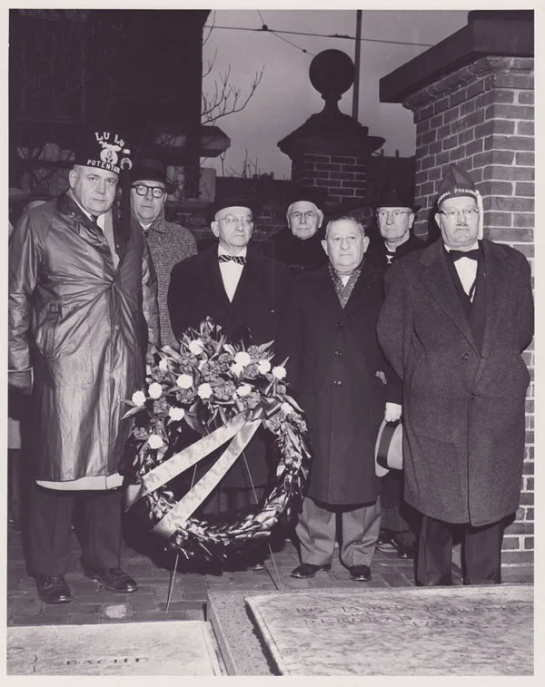 1961