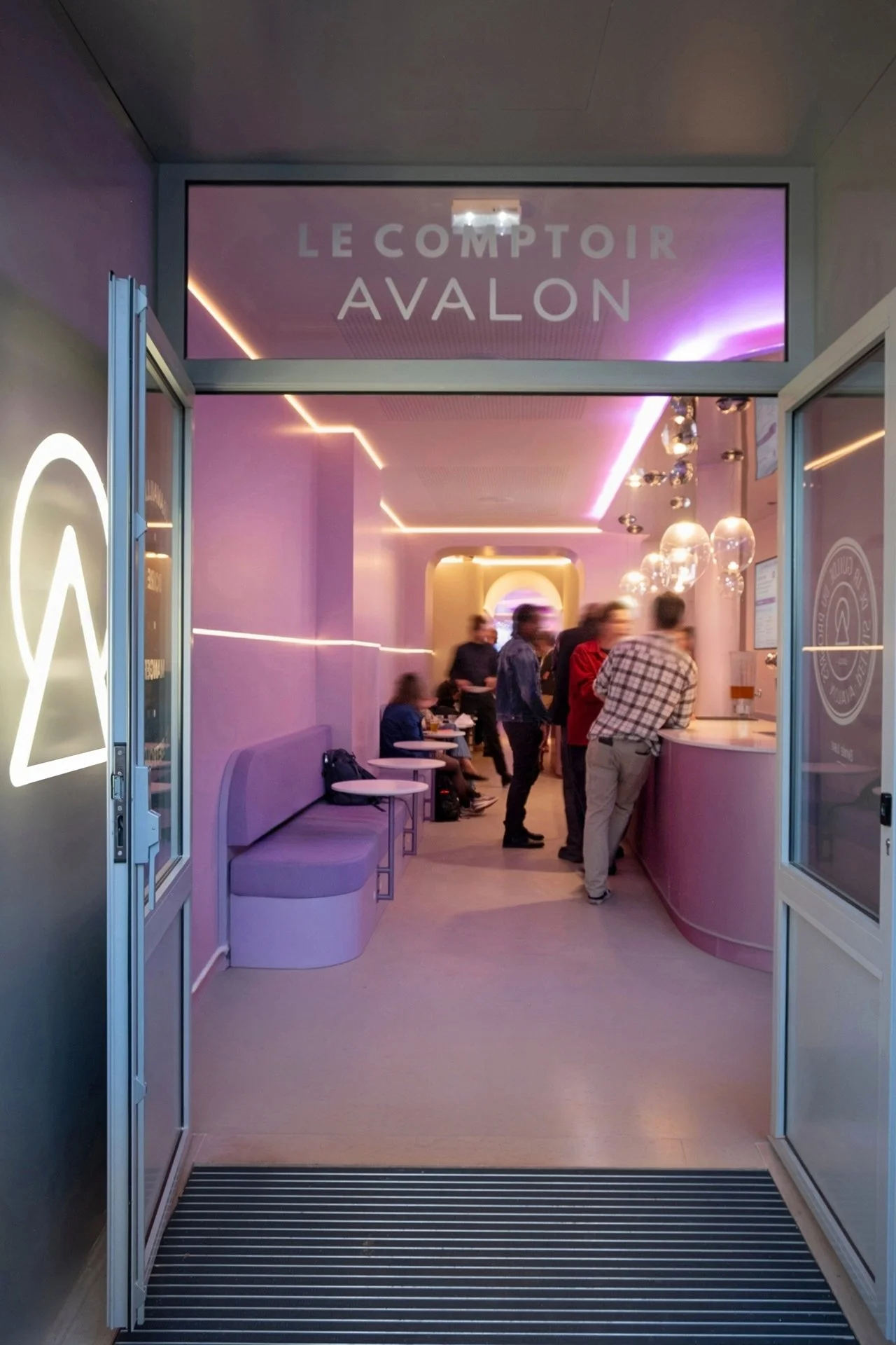 AVALON-AMBIANCE-6.jpg