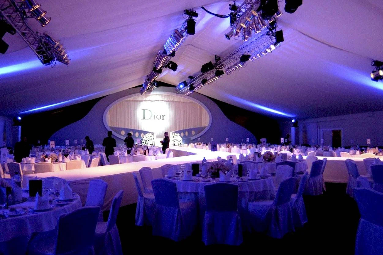 DIOR RUNWAY SHOW