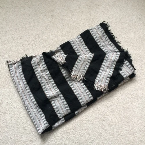 aritzia blanket scarf stripes brittany lauren