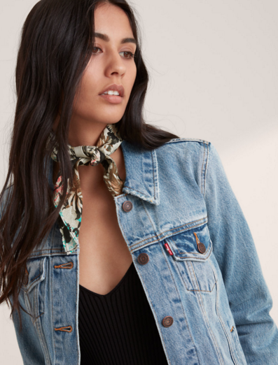 via Aritzia