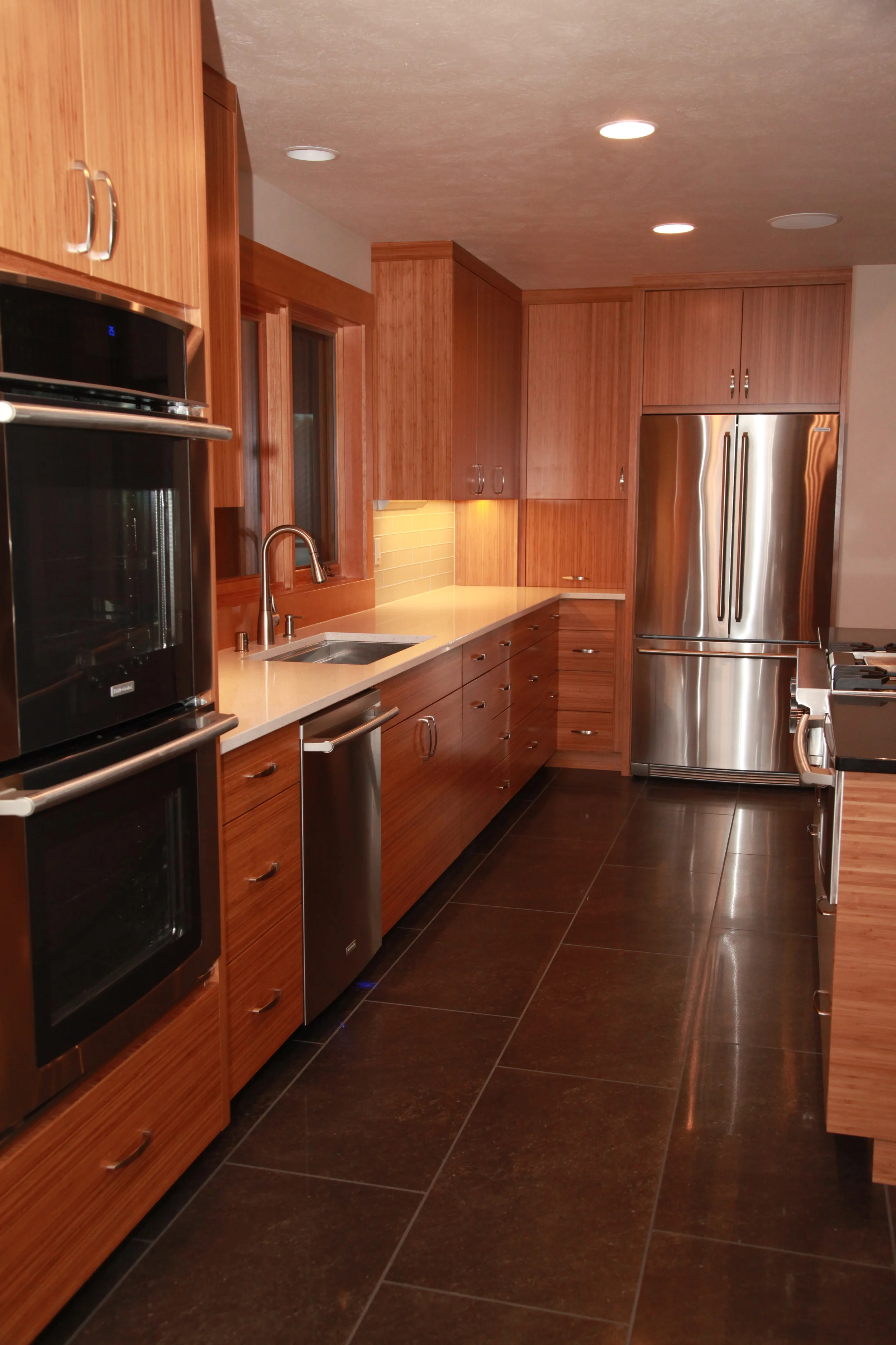 Kitchen Gallery pg — United Floor Covering