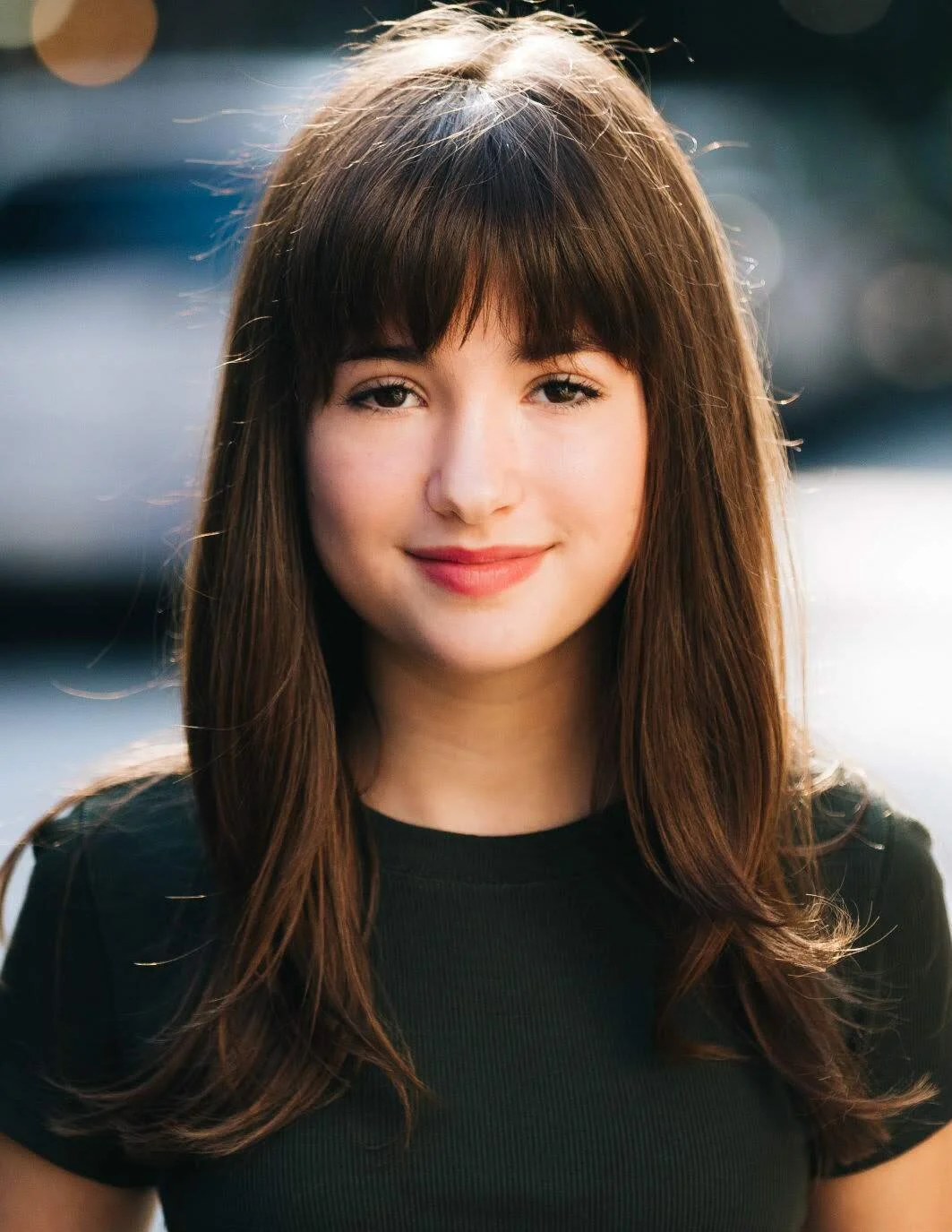 Evie Dolan - Headshot 2018 No Name.jpeg