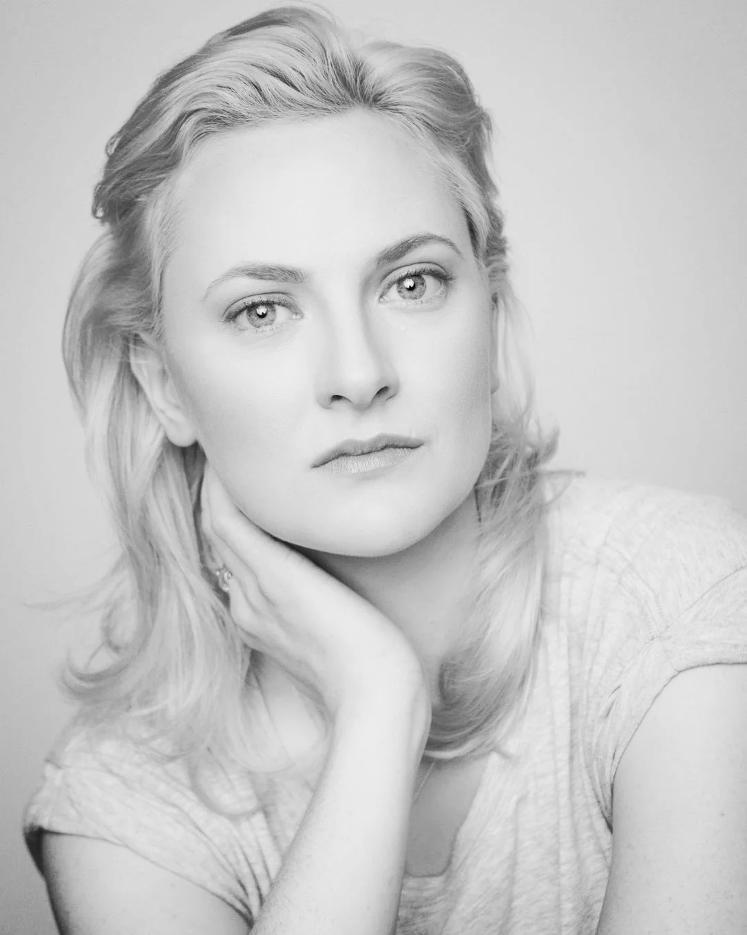Hilary Caitens