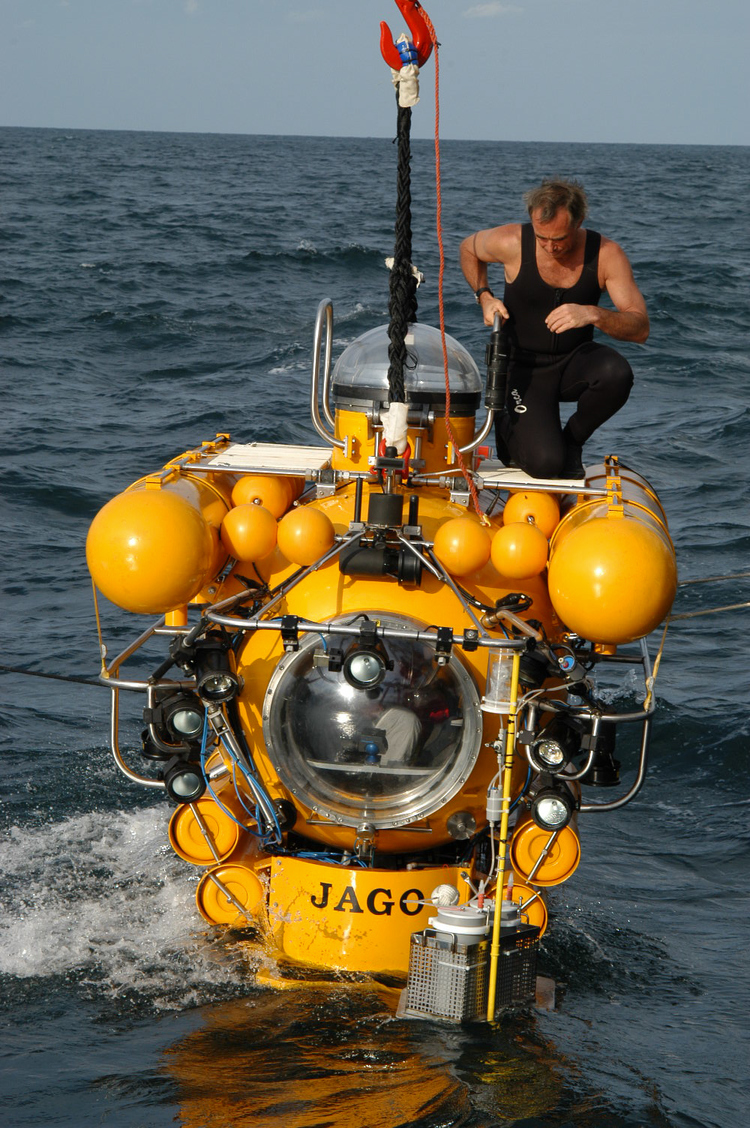 Active Manned Submersibles by Depth — MTS Manned Underwater