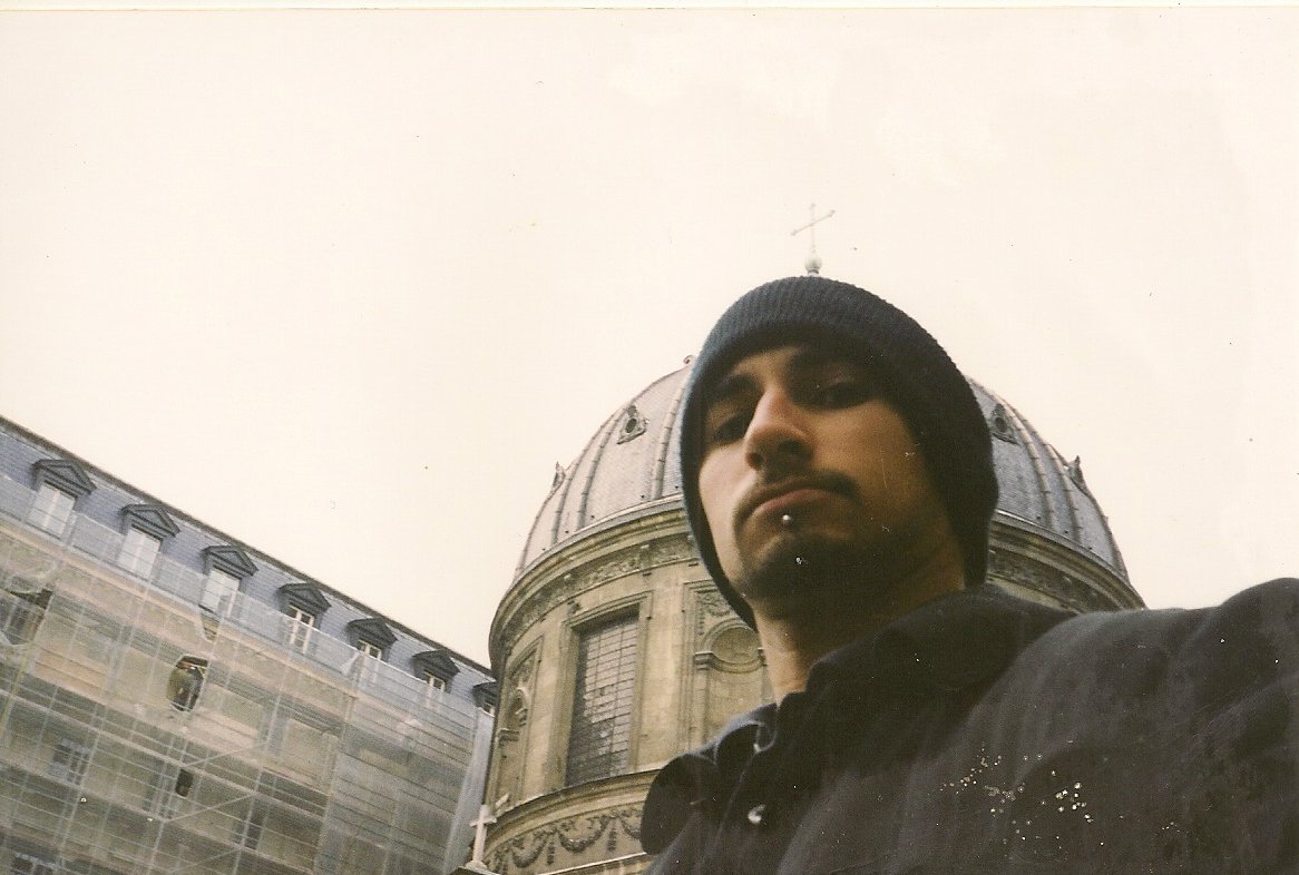 Selfie in France 2000.jpg