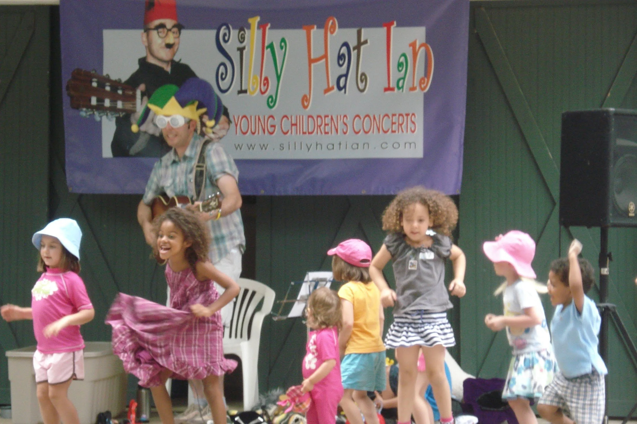 2010_08_02_SHI_Storybook_Gardens_Show17.jpg