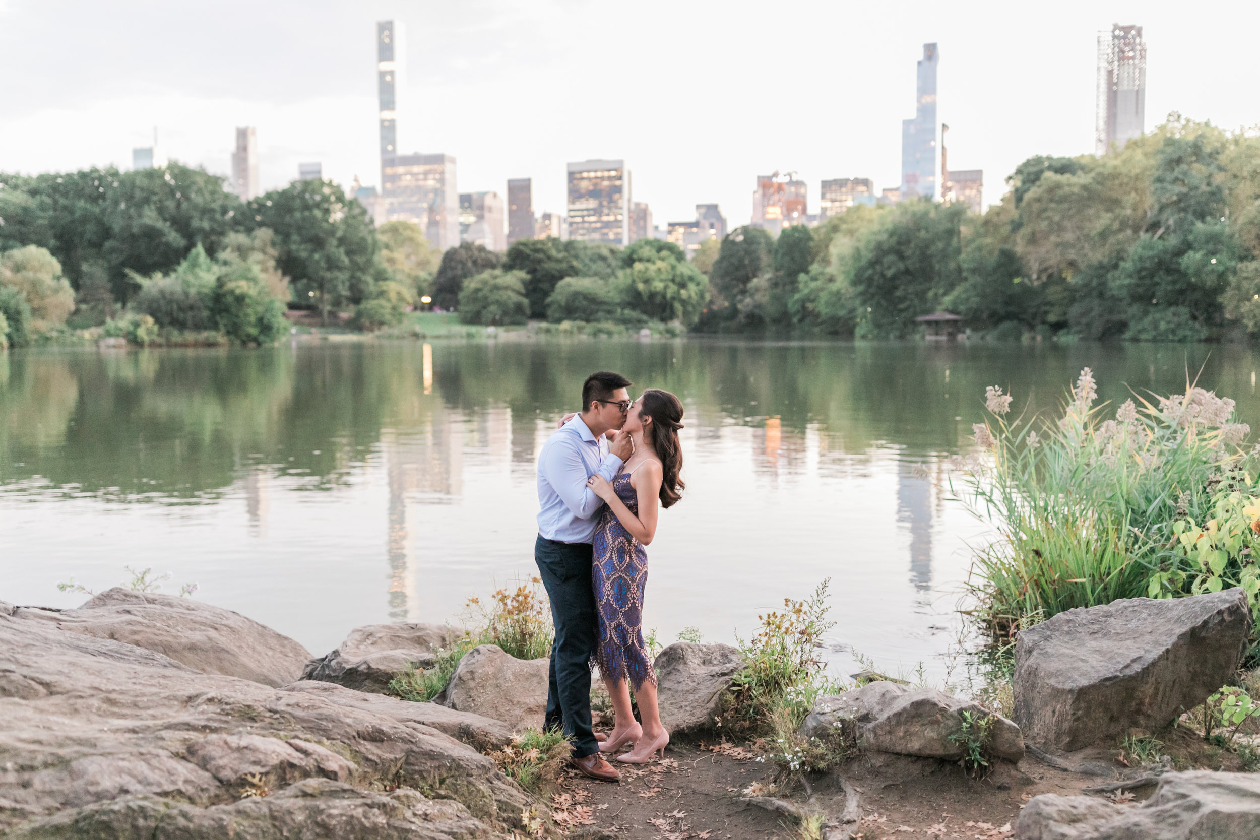 central-park-boathouse-engagement21.jpg