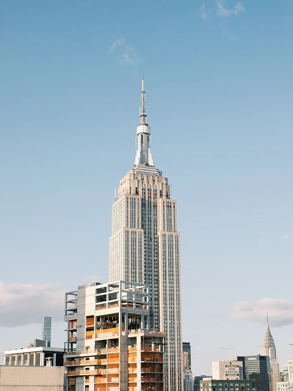 Manhattan Rooftop Engagement_0012.jpg