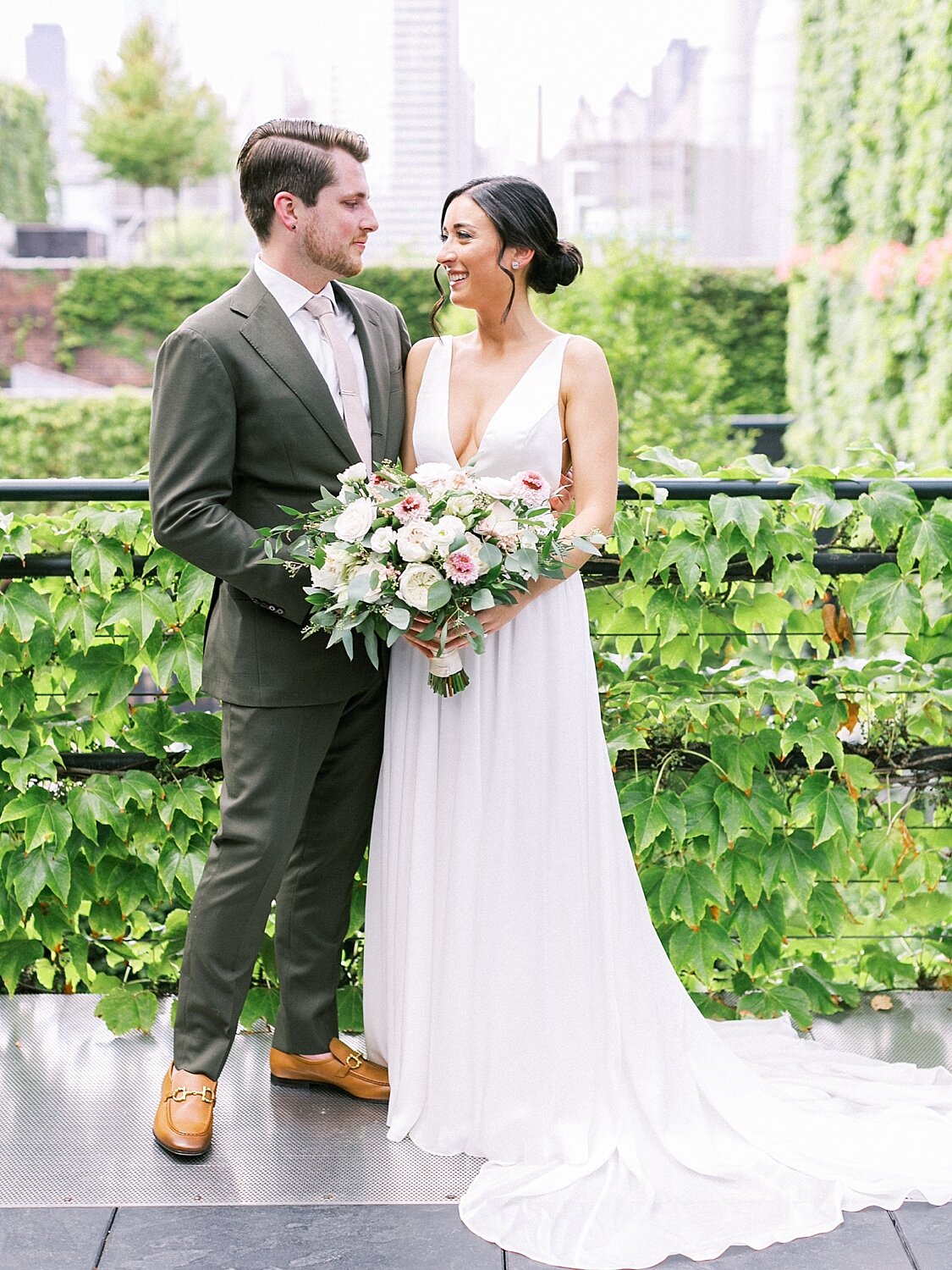 Chic Modern Wedding at The Foundry_0035.jpg