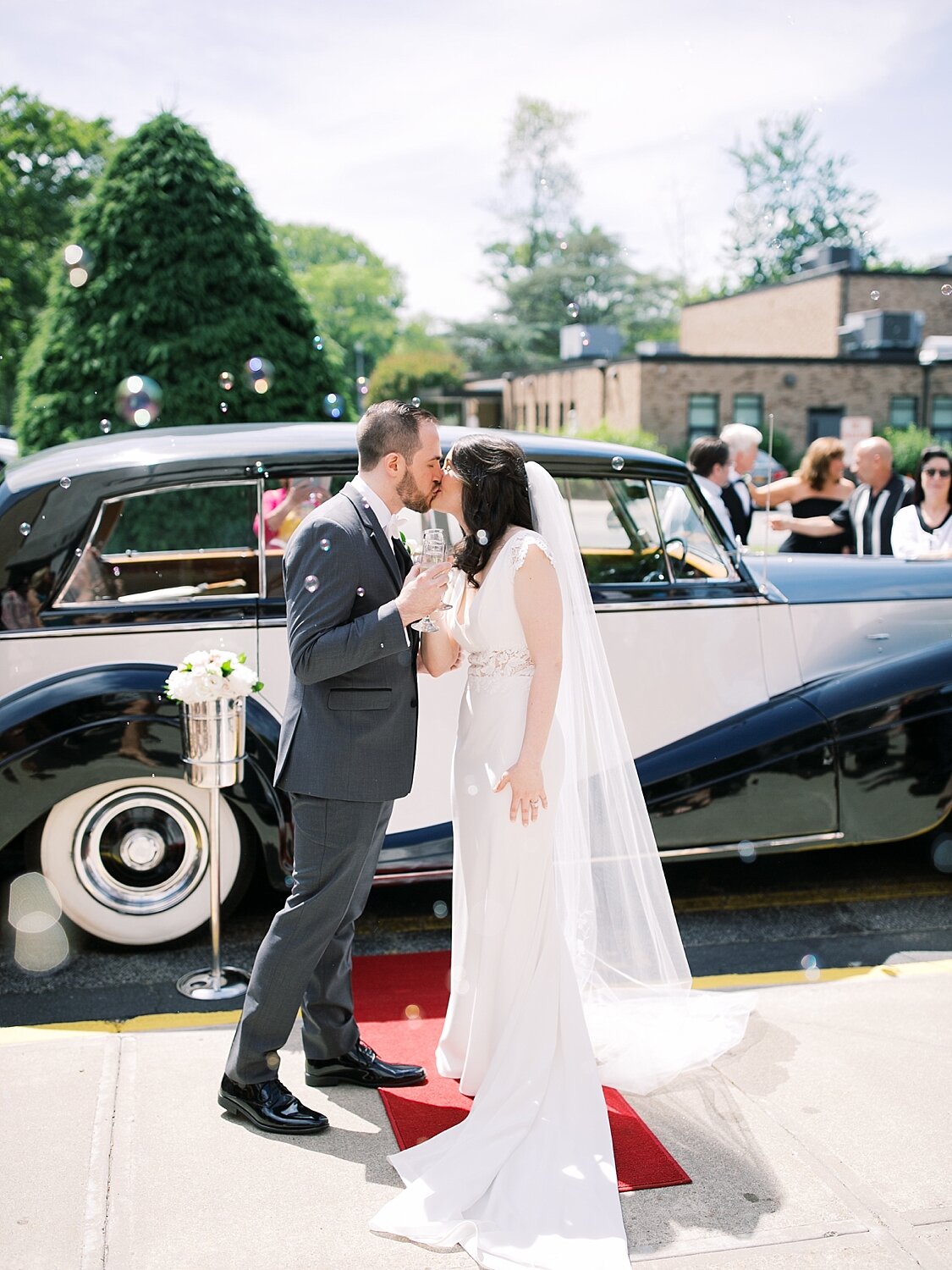 vintage wedding car exit from Paramount Country Club wedding day