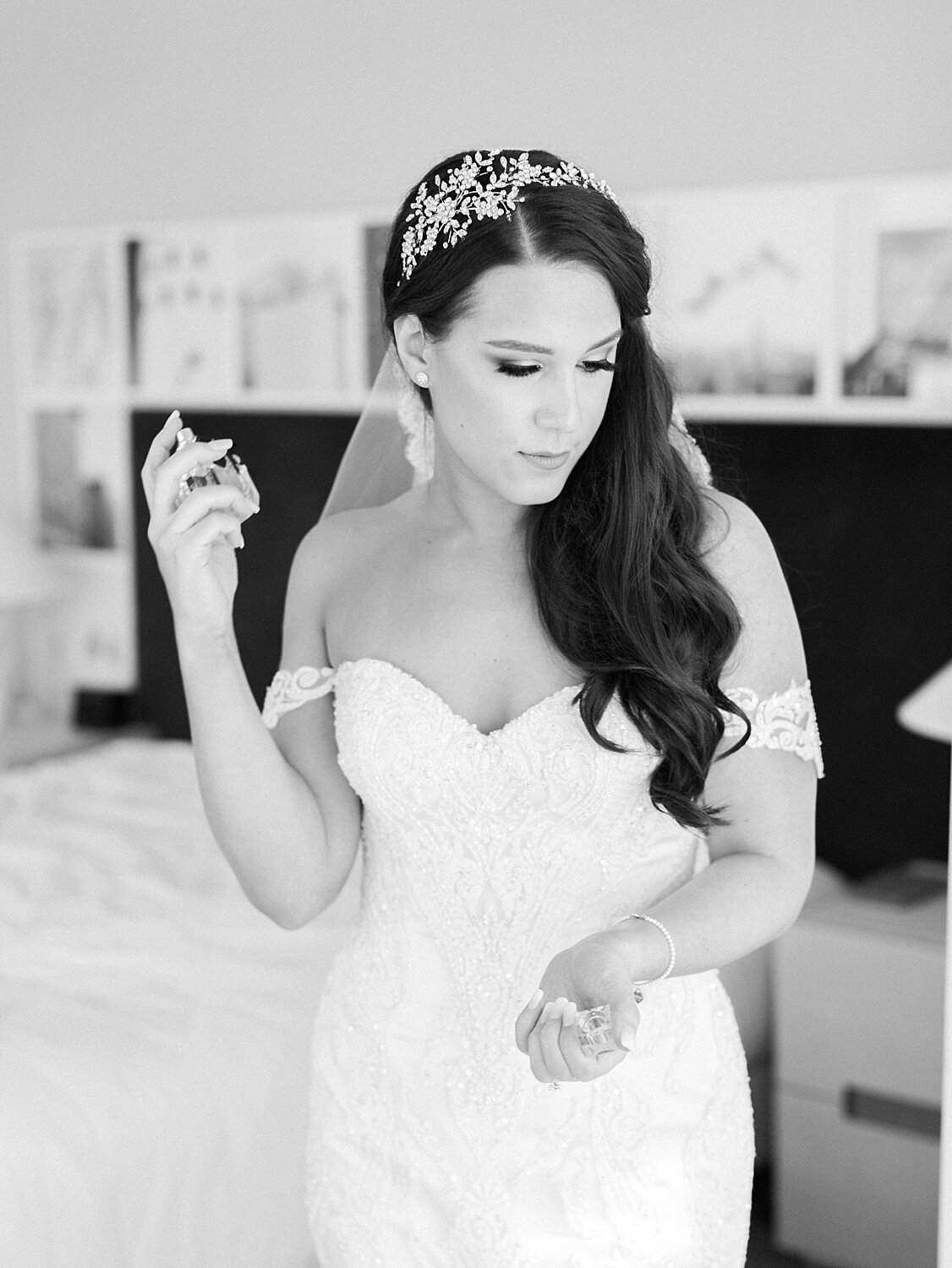 bride prepares for Foundry wedding day with Asher Gardner Photography