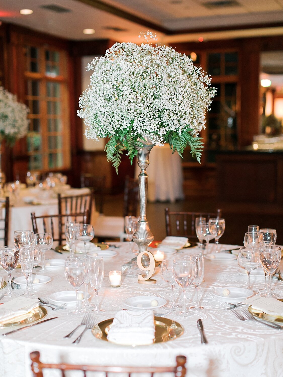 centerpieces with simple florals by Jack and Rose Florist photographed by Asher Gardner Photography