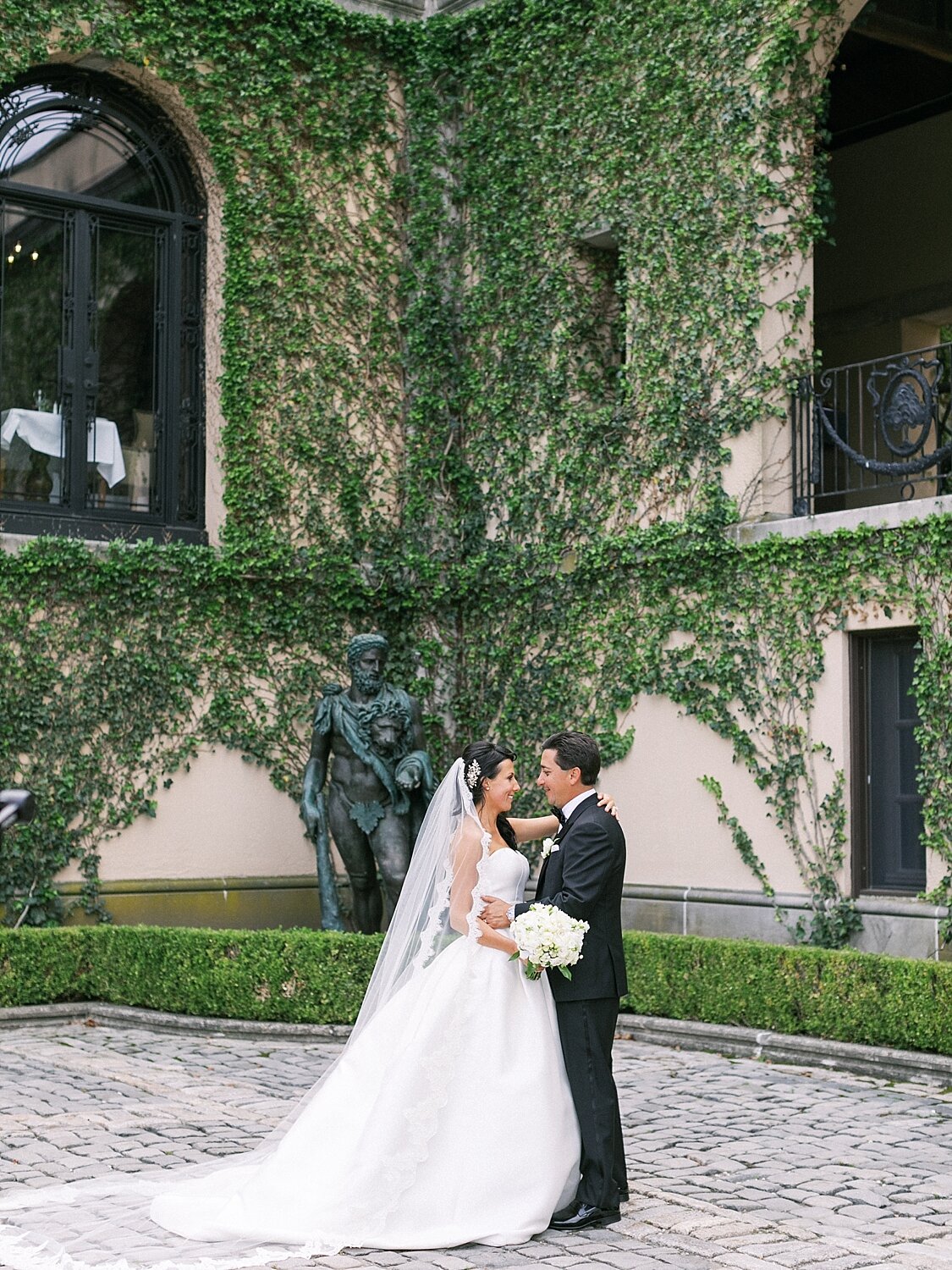 Oheka Castle wedding day photographed by Asher Gardner Photography