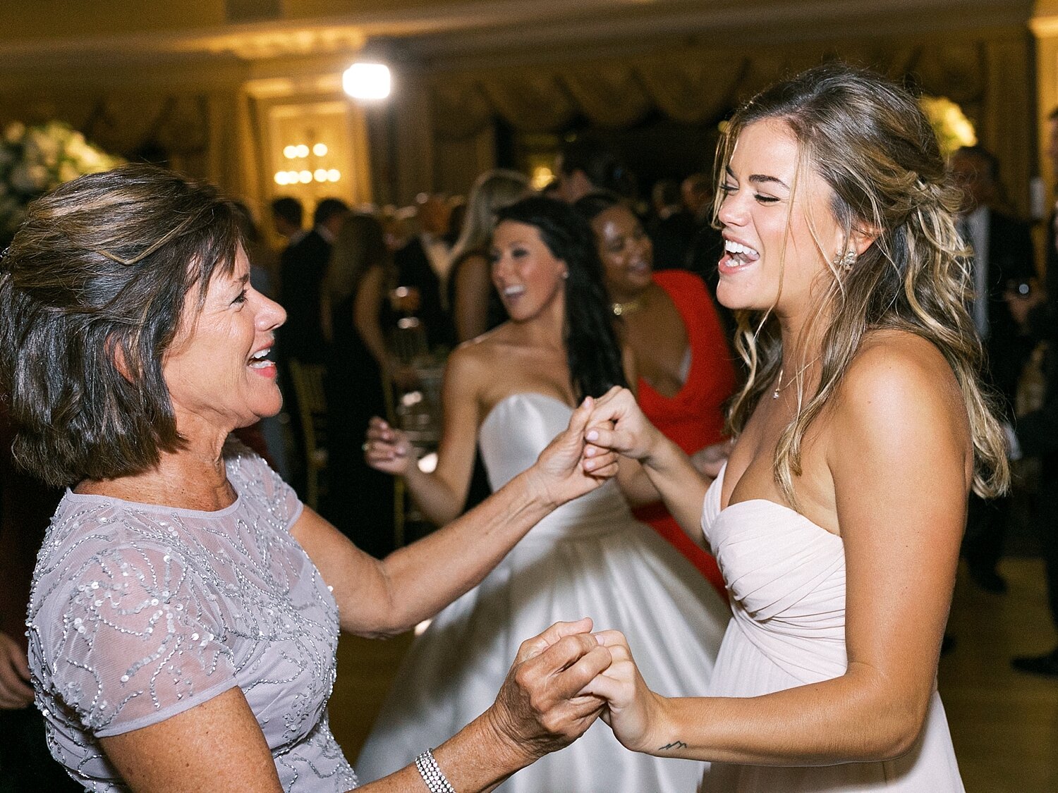 reception fun at Oheka Castle by Asher Gardner Photography