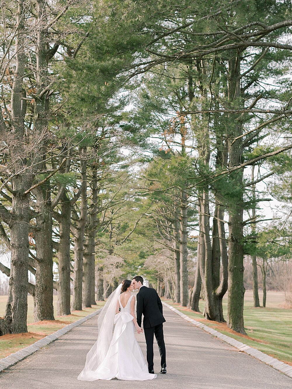 New Jersey wedding portraits at Ashford Estate | Tri-State area wedding venues photographed by Asher Gardner Photography