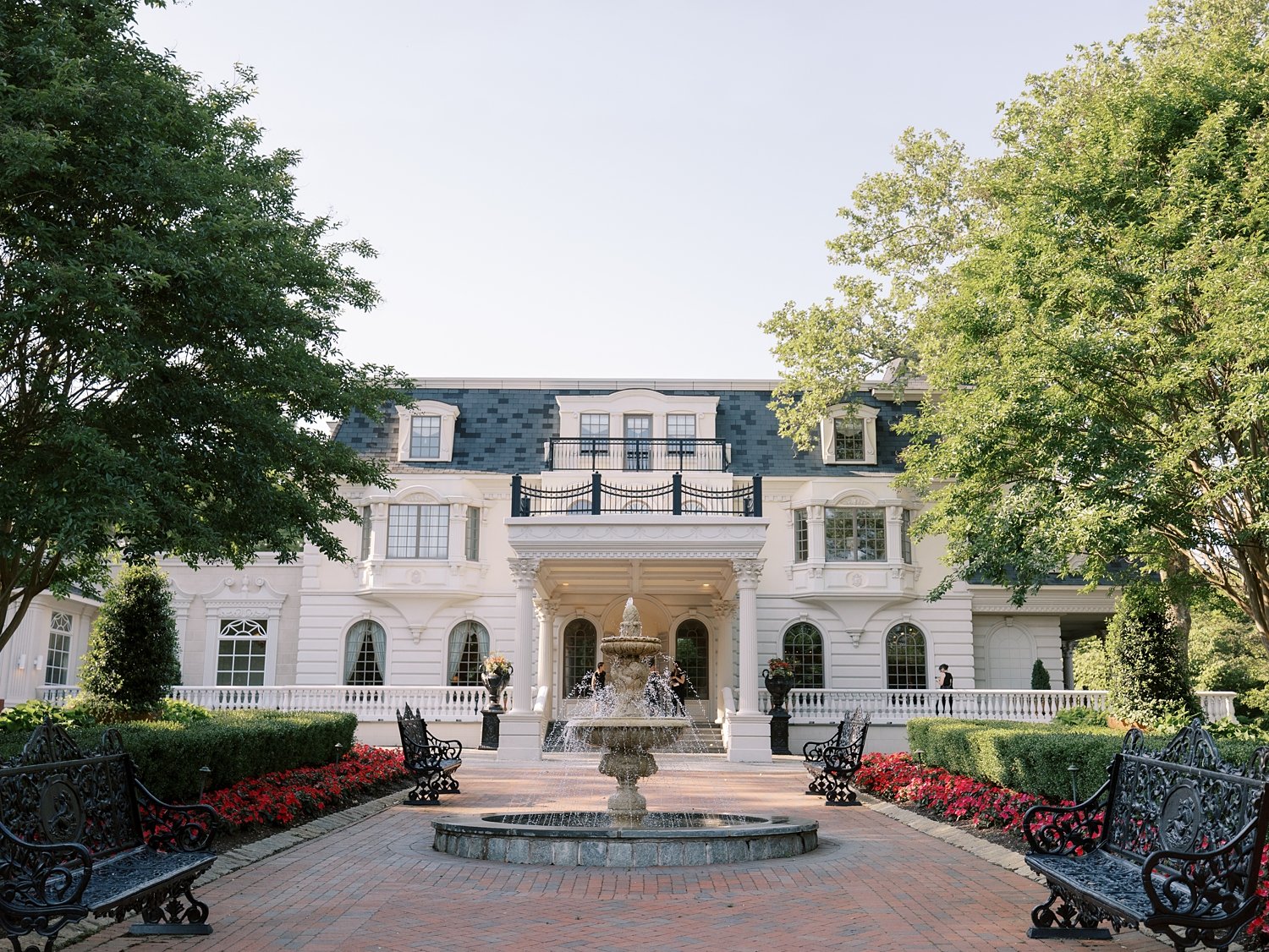 classic and timeless wedding day at the Ashford Estate