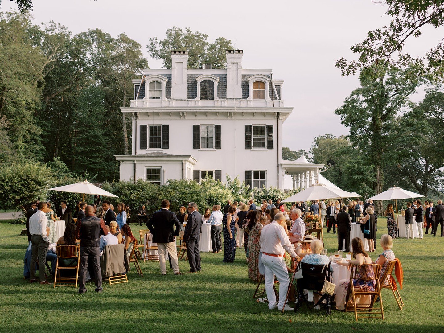 What an incredibly picturesque venue the Southwood Estate is! It's always a treat to have views of the Hudson River and the Catskills, and S + M's wedding was a truly extraordinary weekend of celebration. ⁠
⁠
Venue: @southwoodproperty⁠
Planner: @moni