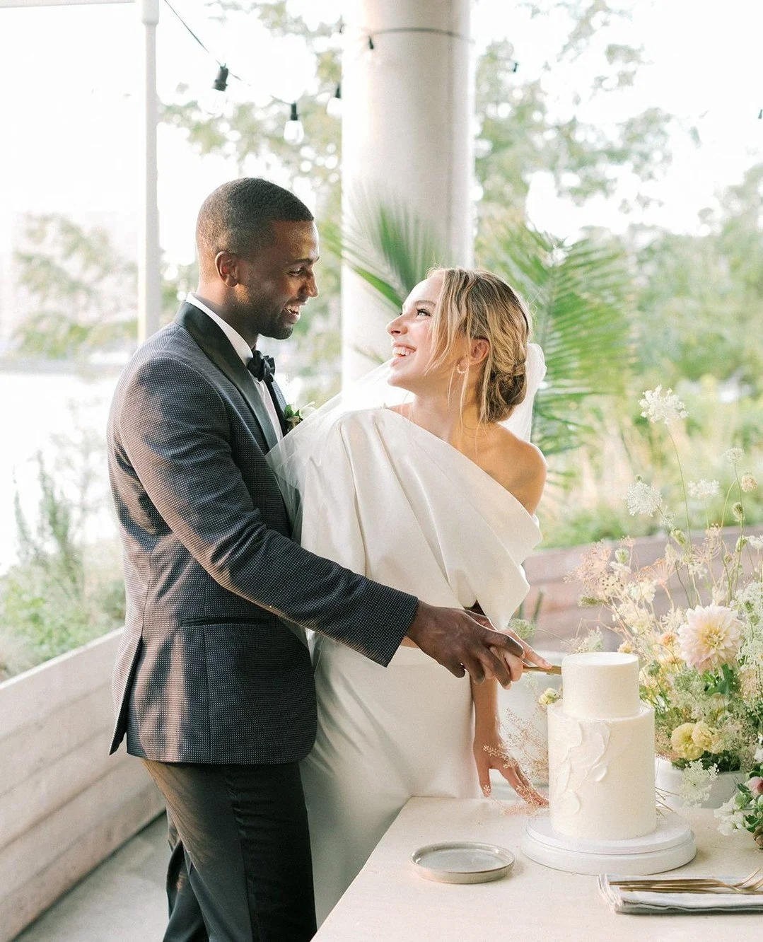 Intimate, small weddings on a weekday? Sign me up! 

Venue: @celestinebklyn​​​​​​​​​​​​​​​​⁠
Planner: @hilleventco​​​​​​​​​​​​​​​​⁠
Video: @joycefilms​​​​​​​​​​​​​​​​⁠
Floral: @winsome_floral​​​​​​​​​​​​​​​​⁠
Hand Dyed Ribbon: @nativeribbon_co​​​​​​​