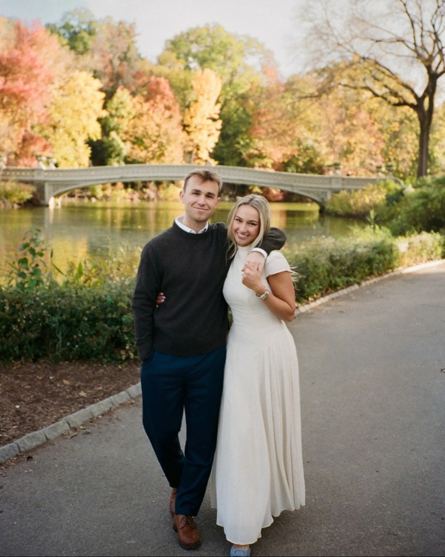 The sweetest NYC engagement session 🤍

Set in Fall Central Park, this one felt like a love letter to the city itself. The couple had just moved to New York, and they wanted something iconic but still really true to who they are in this new chapter.
