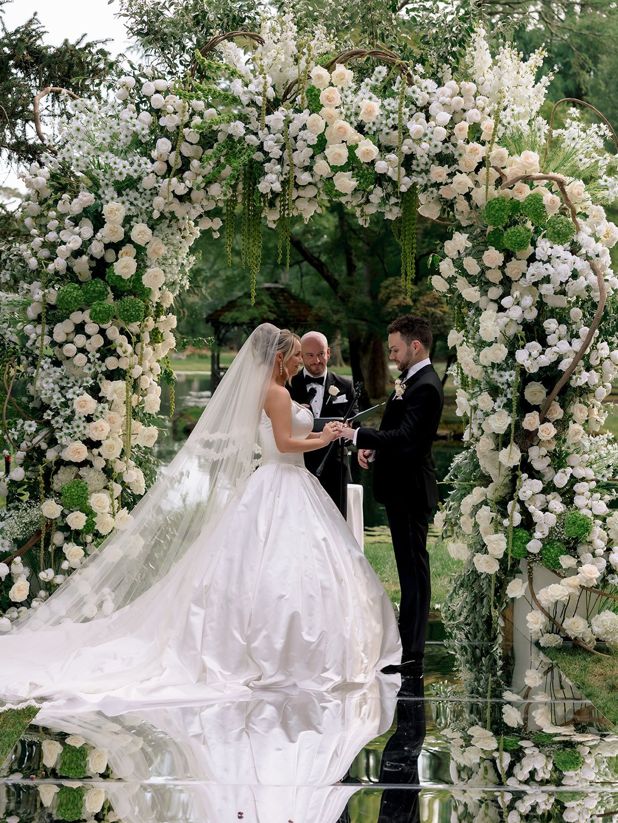 Pleasantdale-Chateau-Wedding-AsherGardner-626_websize.jpg