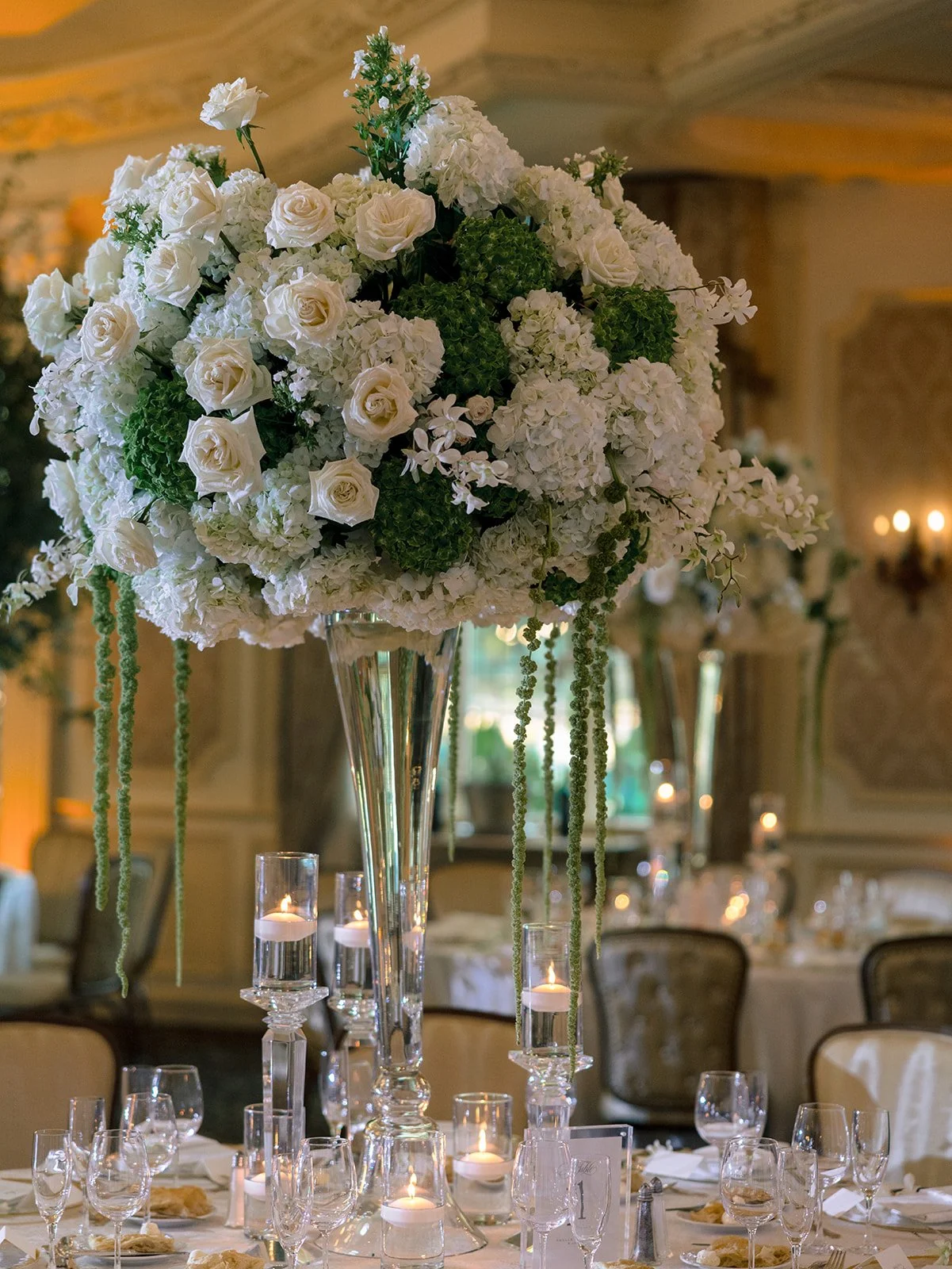 Pleasantdale-Chateau-Wedding-AsherGardner-845_websize.jpg