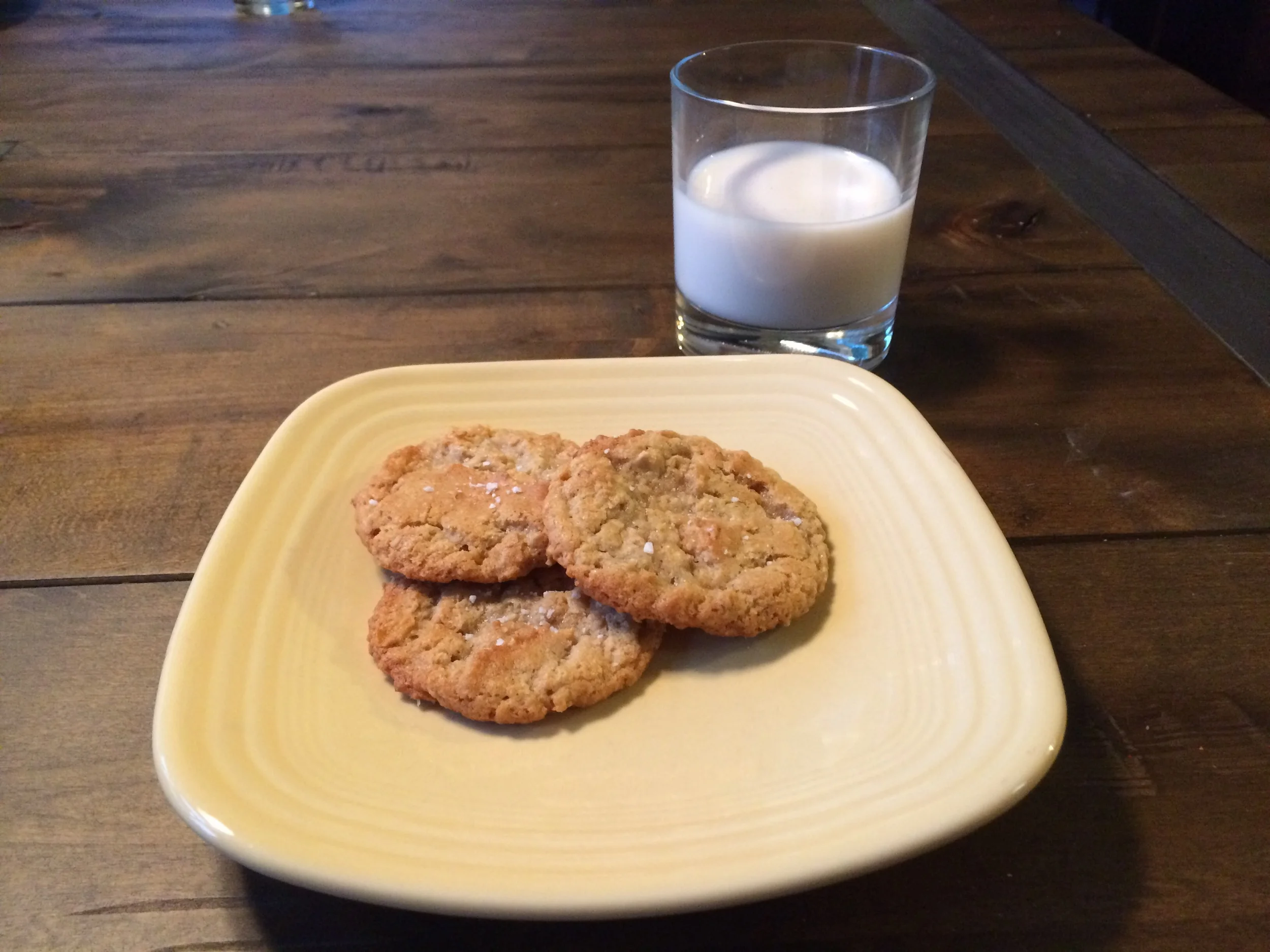Salted Oatmeal Cornflake Cookies