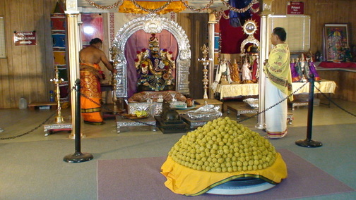 Temple in a temporary Trailer (2002-2008)