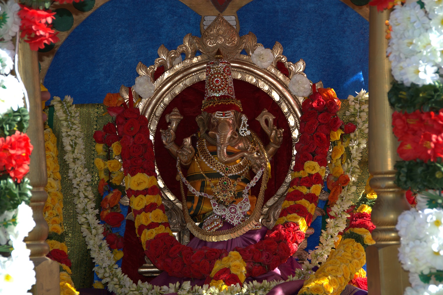 utsavamurthy_small.jpg
