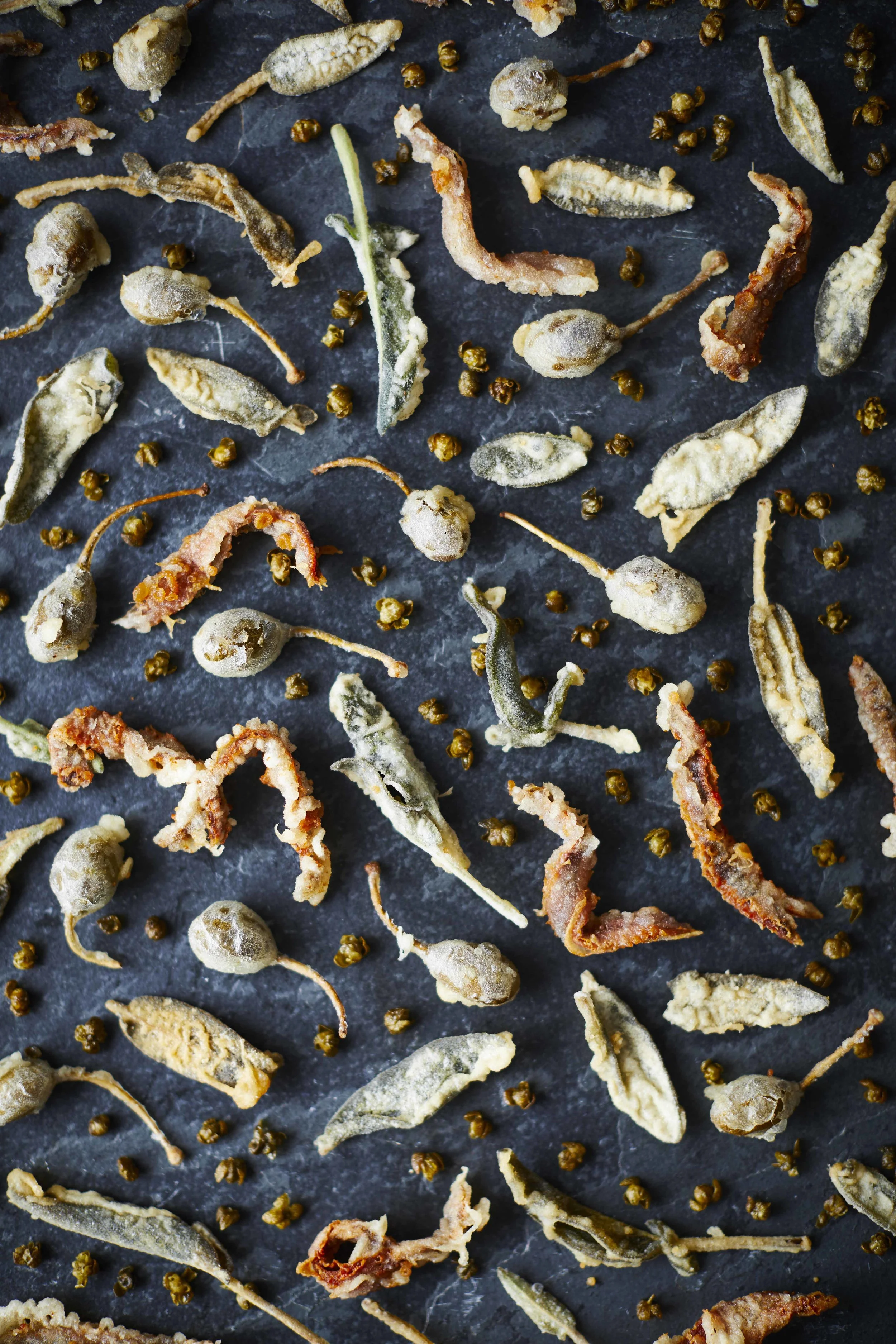 170220_TOM_REGESTER_07770600188_FOOD_PHOTOGRAPHER_DEEPFRIED_GARNISHES_CAPERS_SAGE_ANCHOVIES_4619.jpg