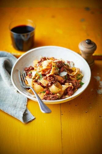 TOM_REGESTER_FOOD_PHOTOGRAPHER_171119_DUCK_RAGU_PAPPERDELLE_SWEDE_0169_8(1)-39-47.jpg