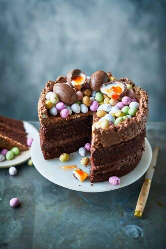 TOM_REGESTER_FOOD_PHOTOGRAPHER_180112_EASTER_NEST_CAKE_0246_NEW_BACKGROUND(1)-42-49.jpg