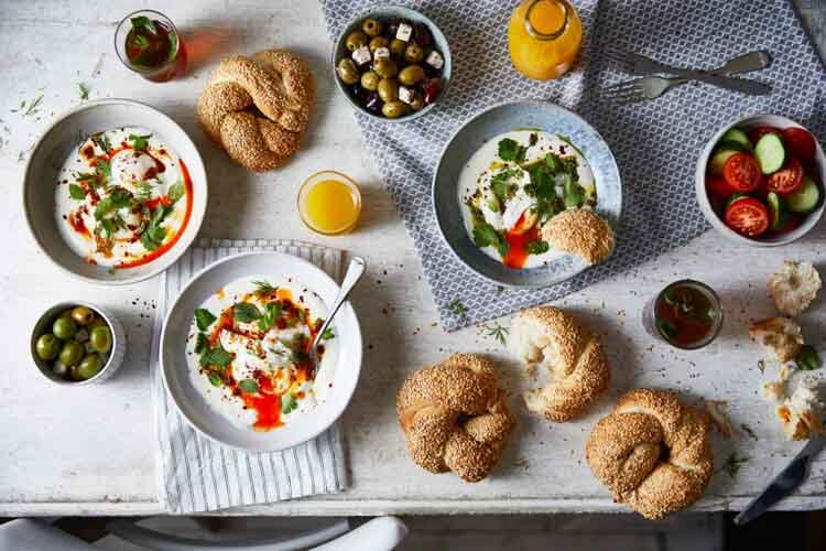 TOM_REGESTER_FOOD_PHOTOGRAPHER_181107_COVER_TURKISH_EGGS_WITH_RED_AND_GREEN_BUTTER_0468_2.8(1)-2-2.jpg