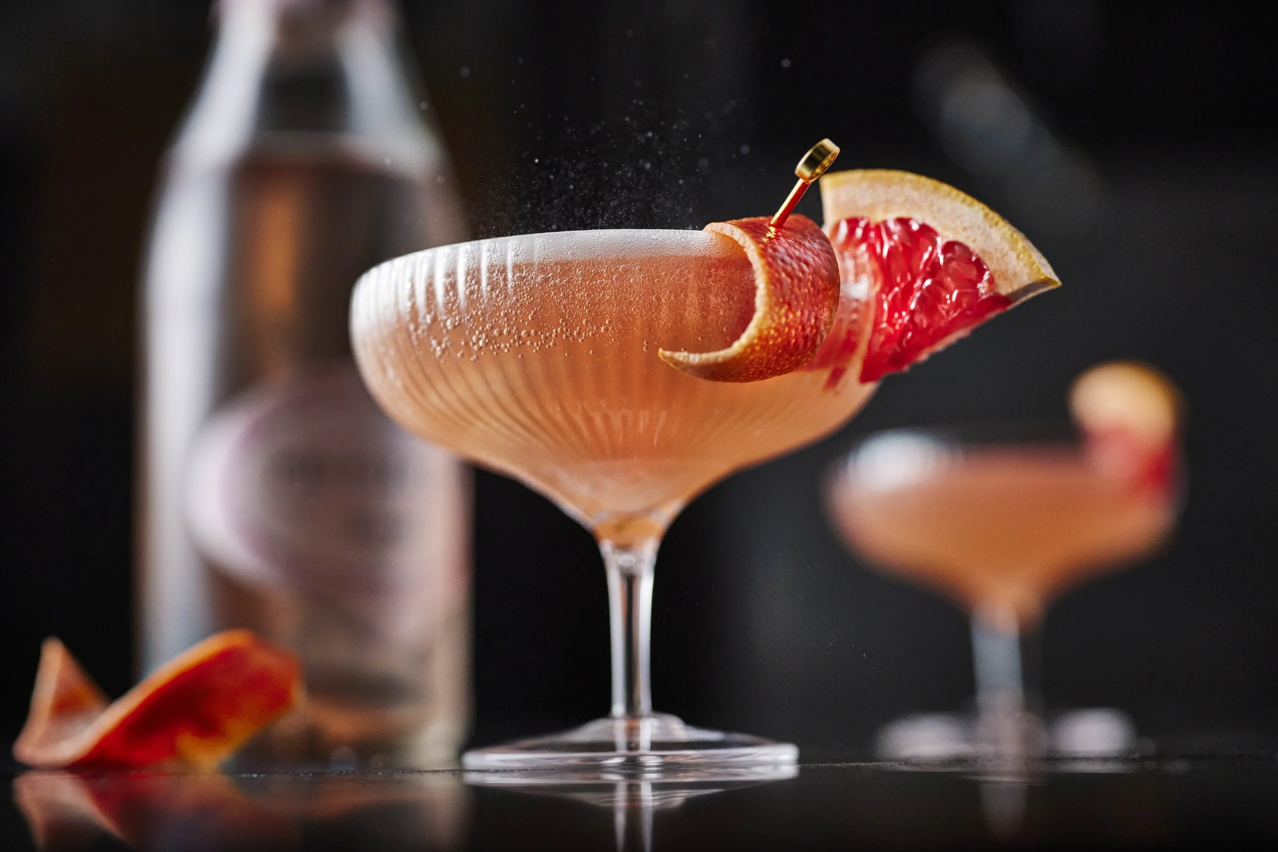 TOM REGESTER_07770600188_DARK_29257201_REC_Grapefruit and blood orange spritz.jpg