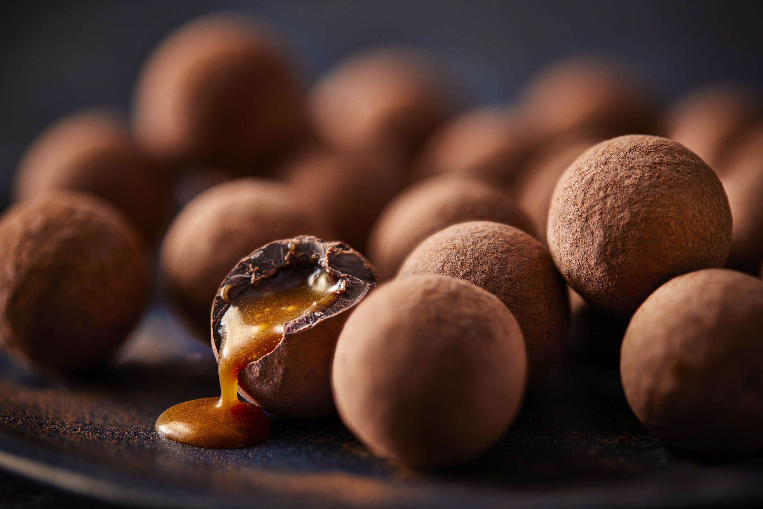 TOM REGESTER_07770600188_DARK_569873_POS_DUSTED LIQ SALTED CARAMELS.jpg